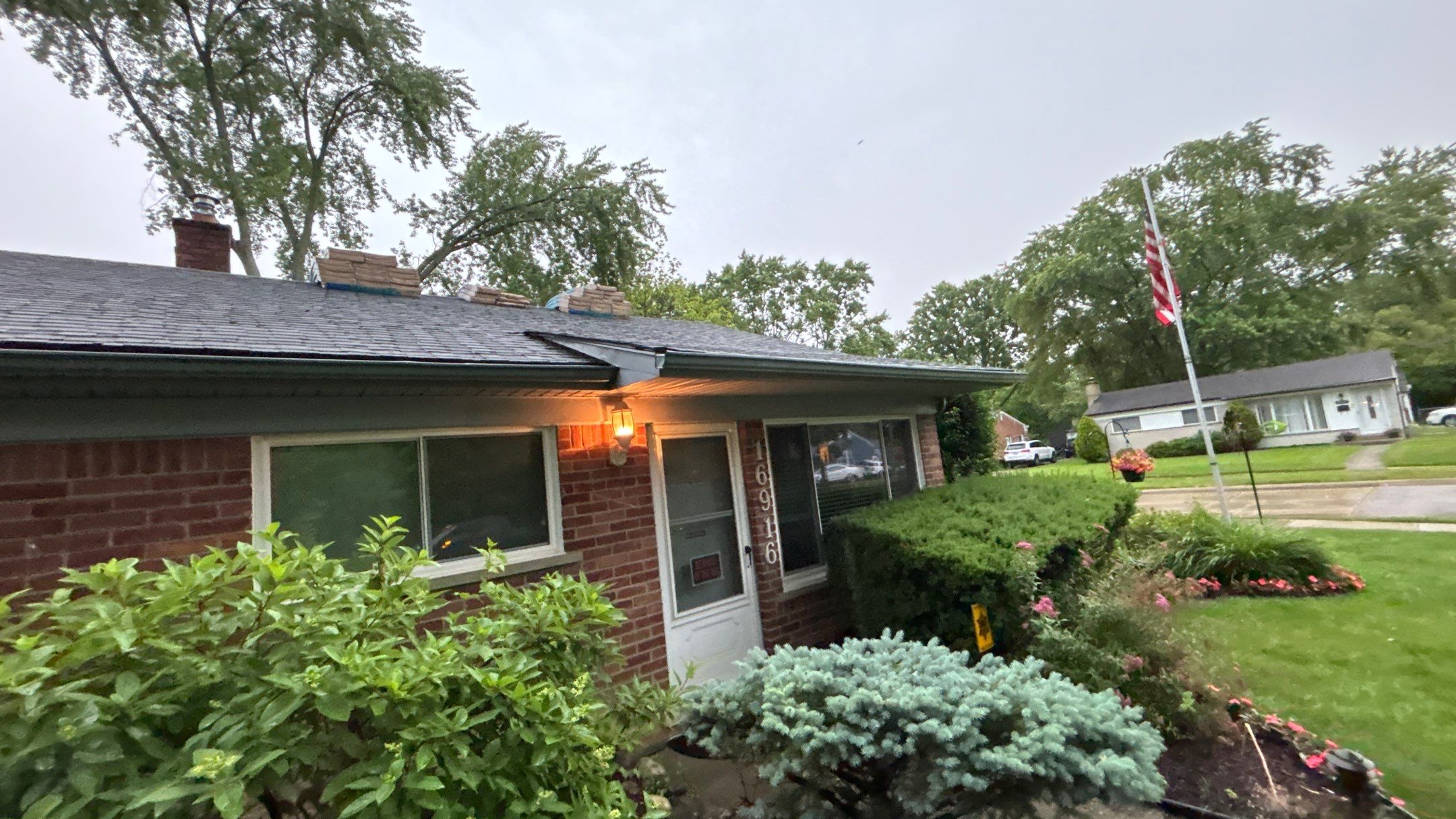 Roof Replacement using CertainTeed Landmark by 180 Contractors
