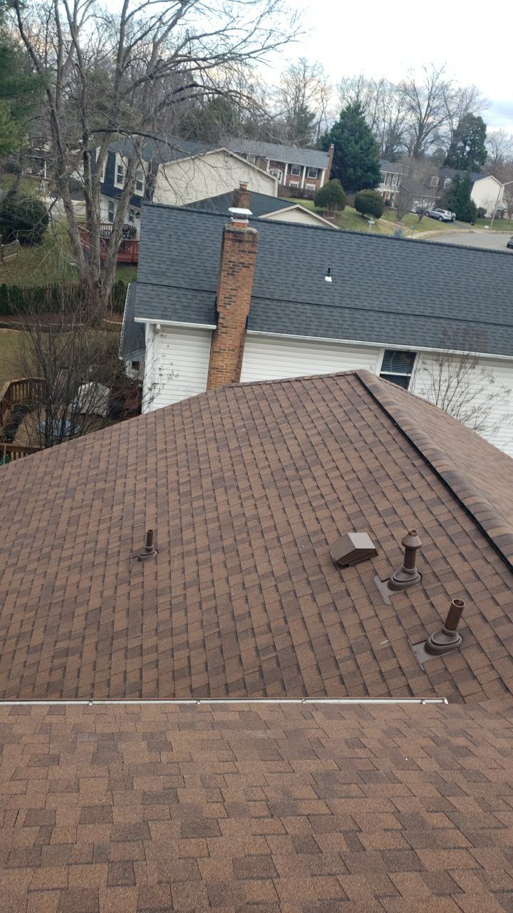 Springfield: CertainTeed Landmark Designer Shingles in Burnt Sienna by RM Banning, Inc.