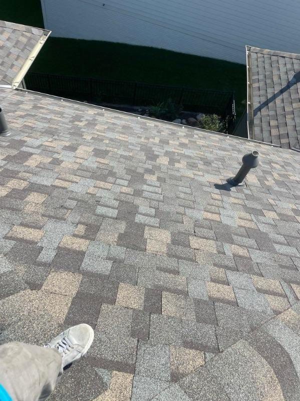 Residential Roofing Installation using IKO Nordic Cornerstone Impact Resistant Class 4 by Lightning Exteriors