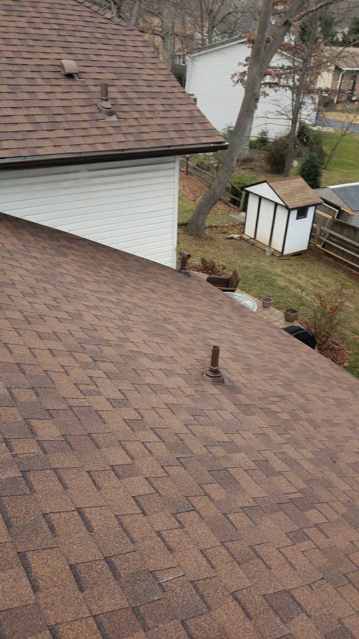 Springfield: CertainTeed Landmark Designer Shingles in Burnt Sienna by RM Banning, Inc.