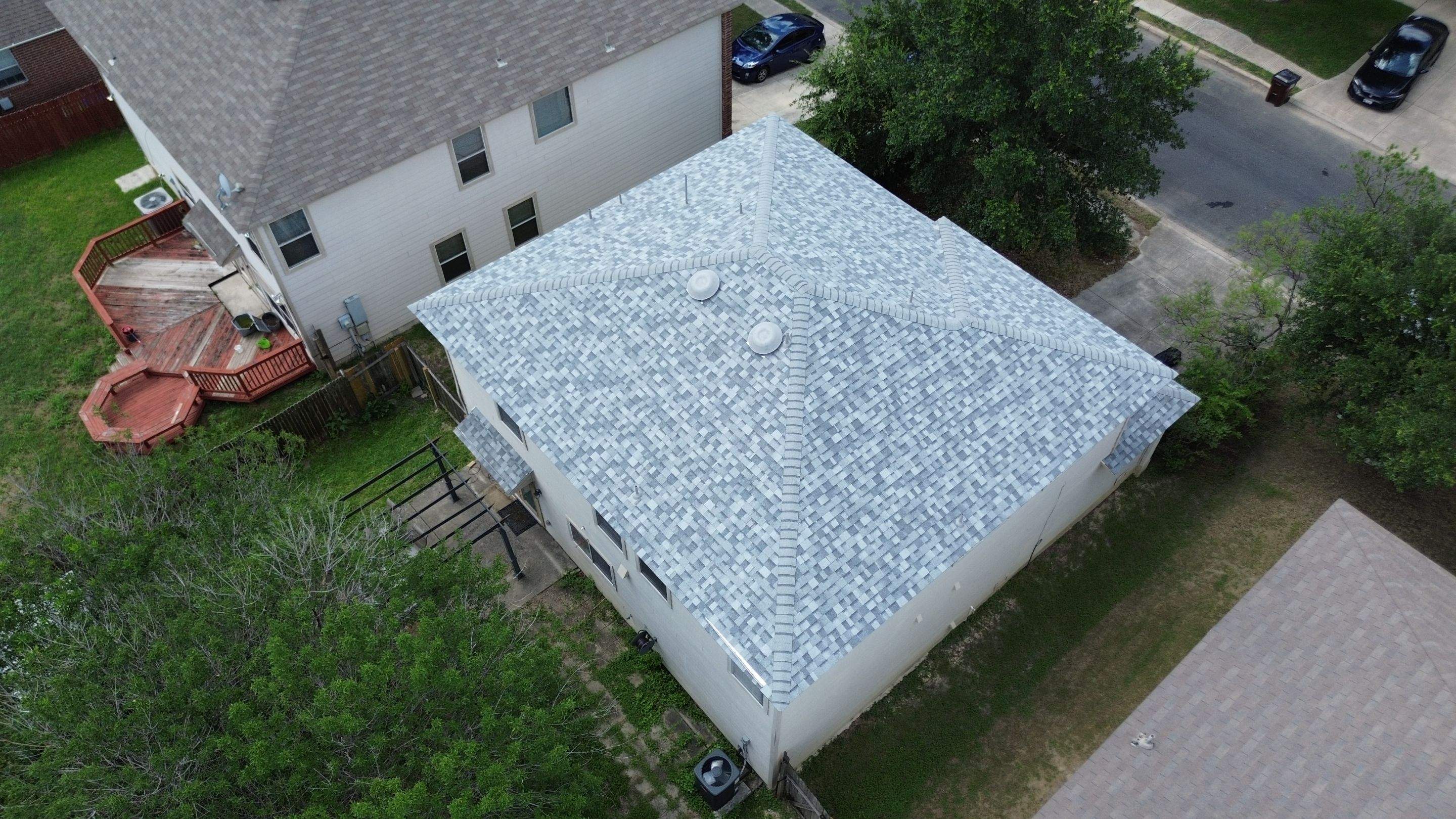 Sierra Gray - Owens Corning TruDefinition Duration by RoofsOnly.com