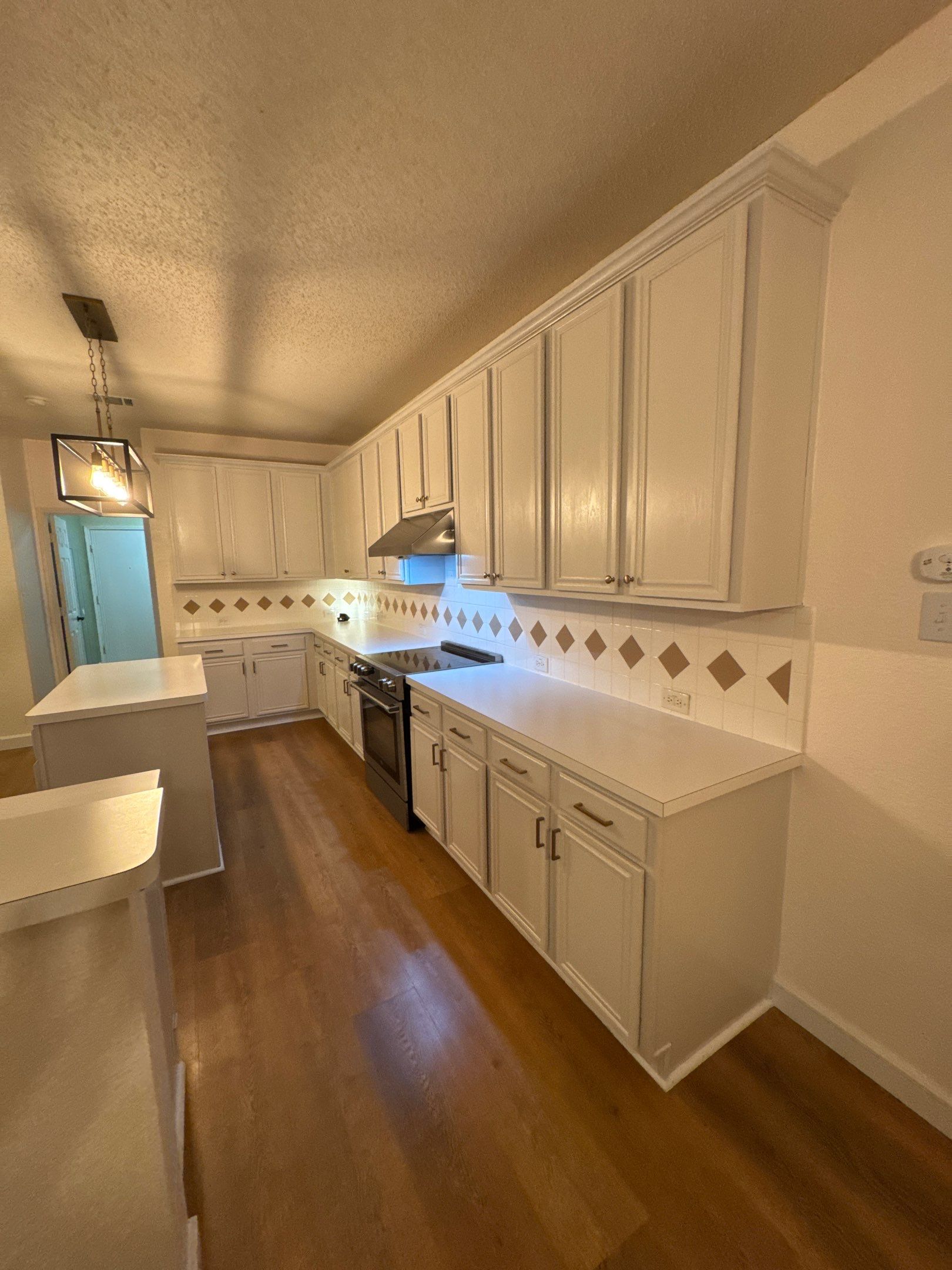 10-Day Luxury Kitchen: Custom Artistry & Waterfall Island Elegance by Tibi Soli LLC