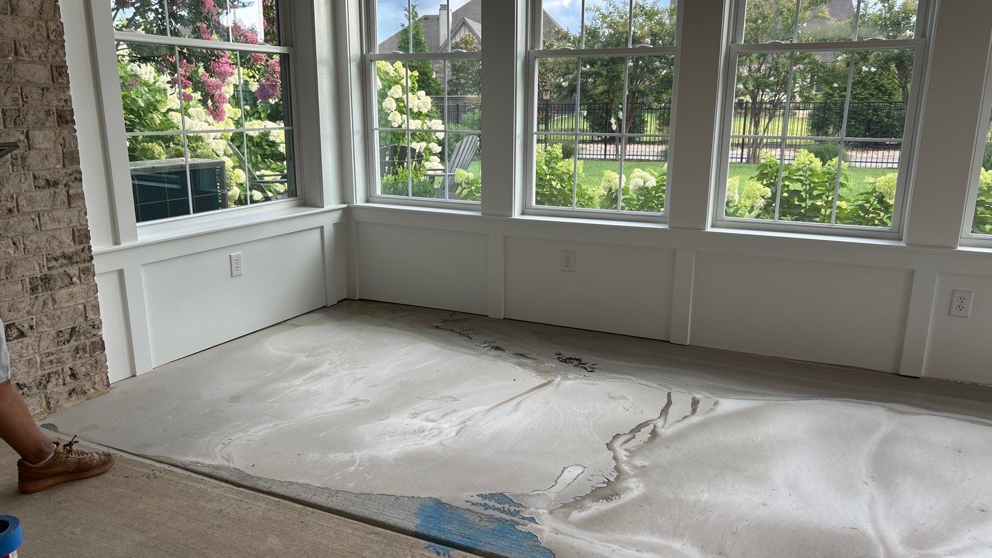 Travertine tile four season room by Footprints Floors of Nashville