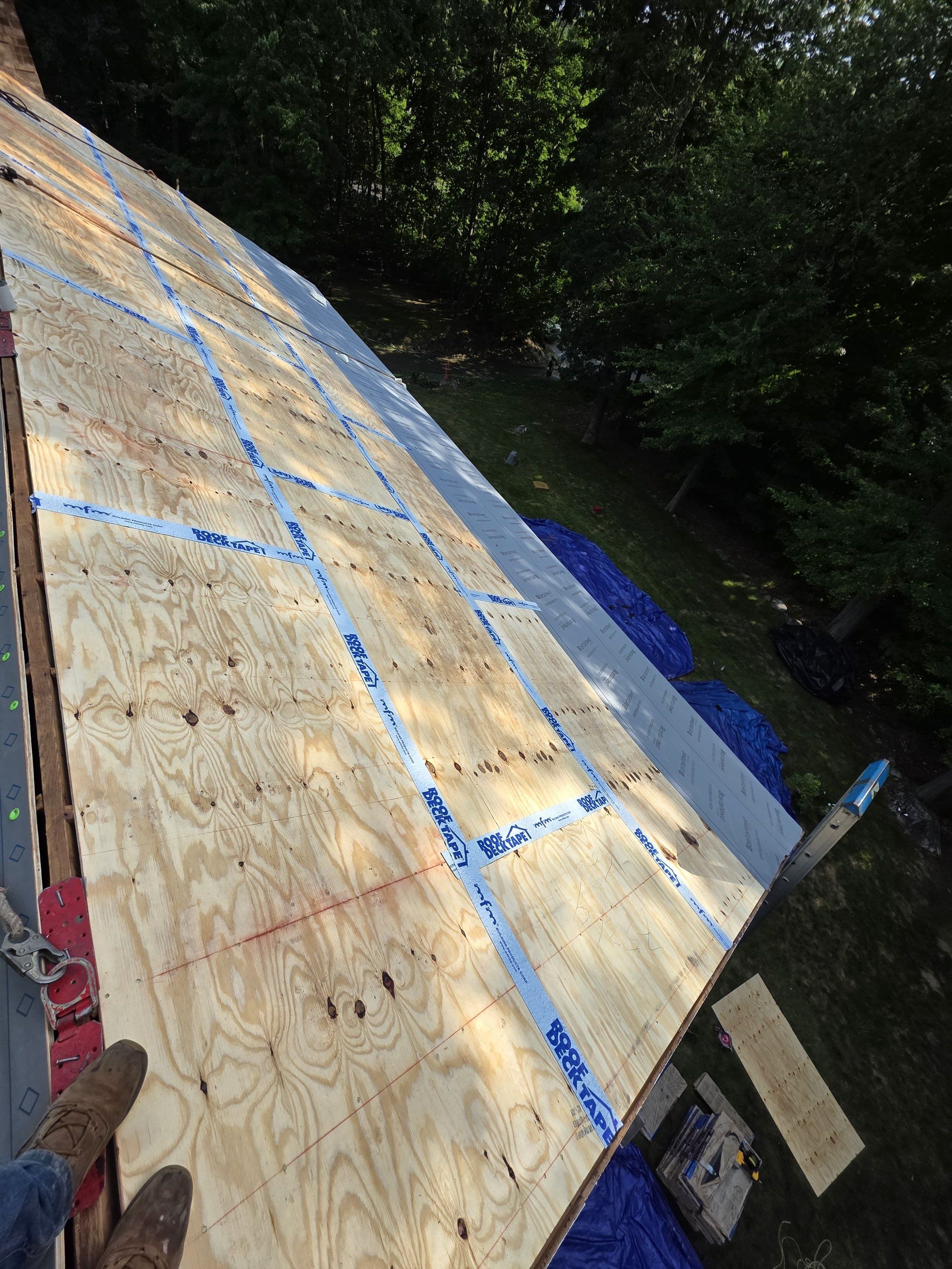 Brand new roof in Norwalk, CT "It's a DiGiorgi!" by DiGiorgi Roofing and Siding Inc