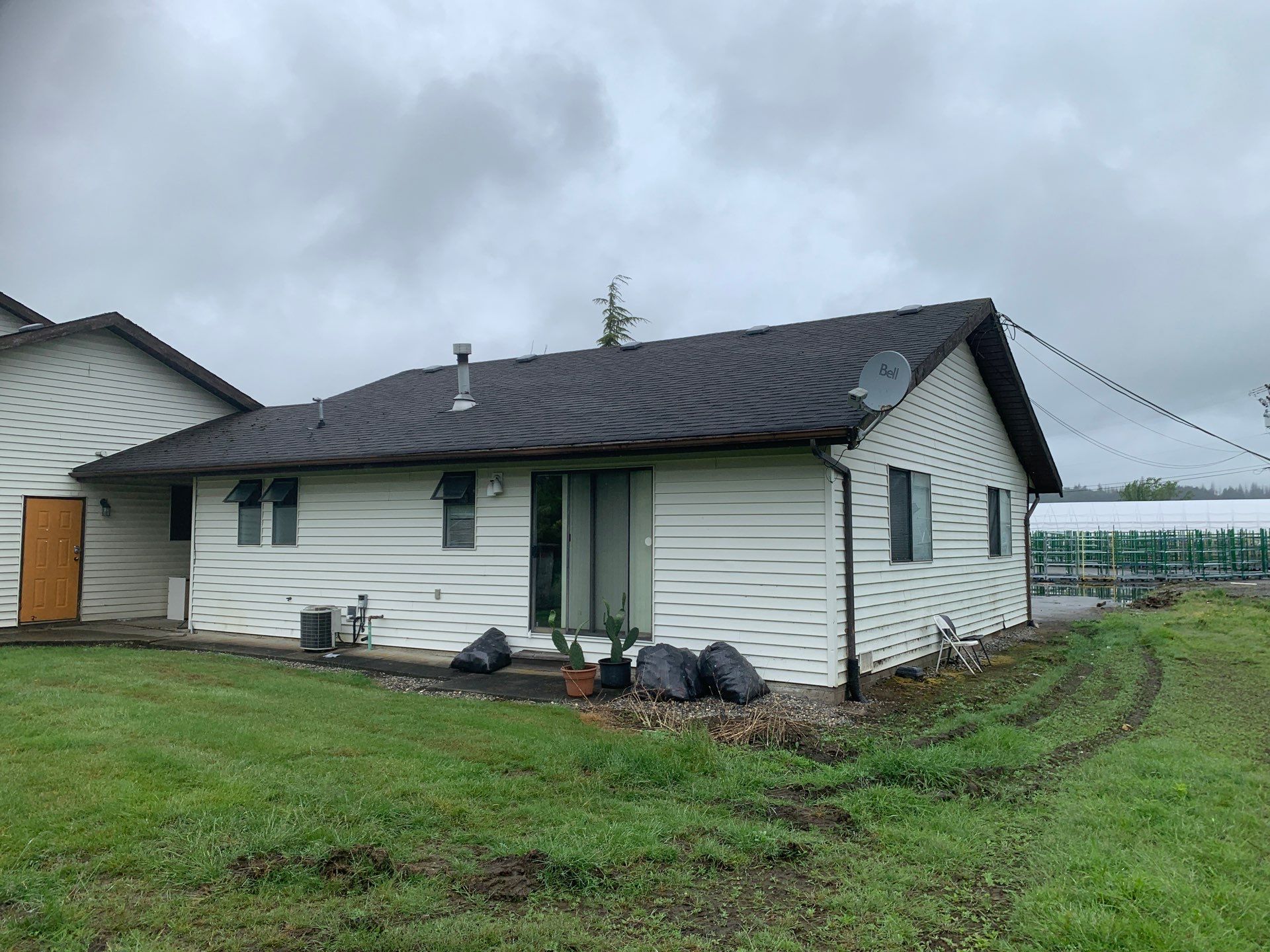Residential Re-Roof using Timberline HDZ Charcoal by Top Notch Roofing Inc