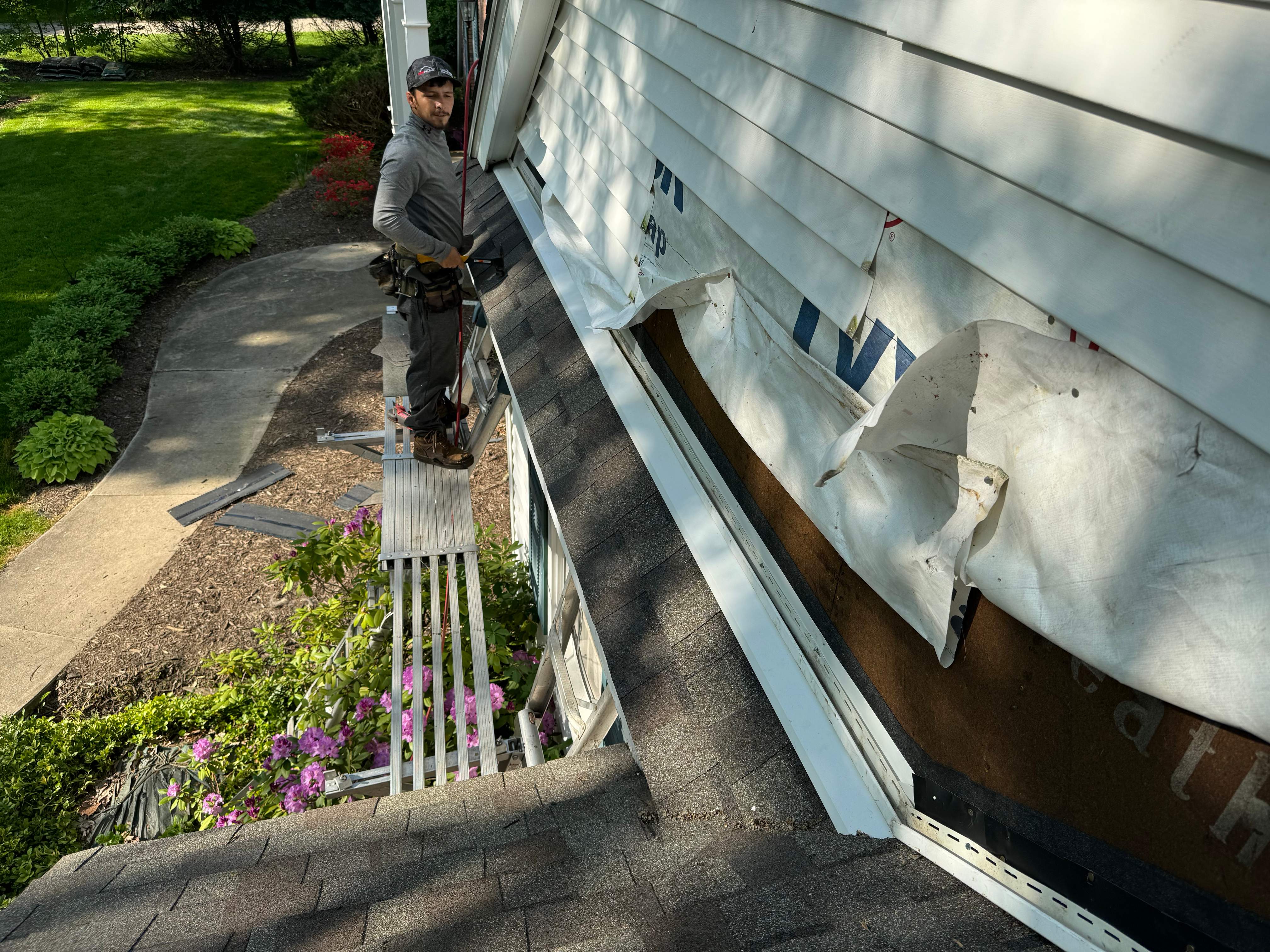Residential Roofing Installation using Certainteed Landmark ClimateFlex by GRACCO