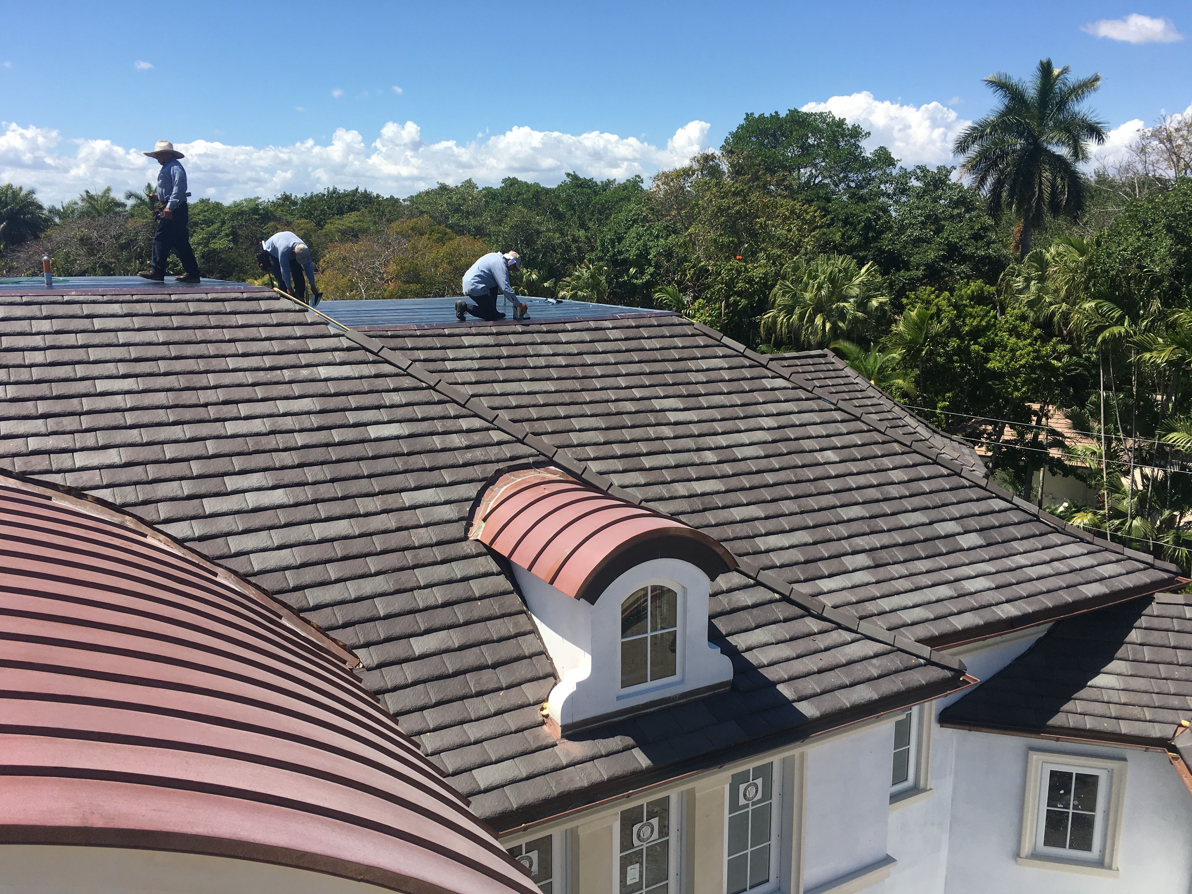 Ludowici - Lexington Slate - Vermont Gray Black by Istueta Roofing