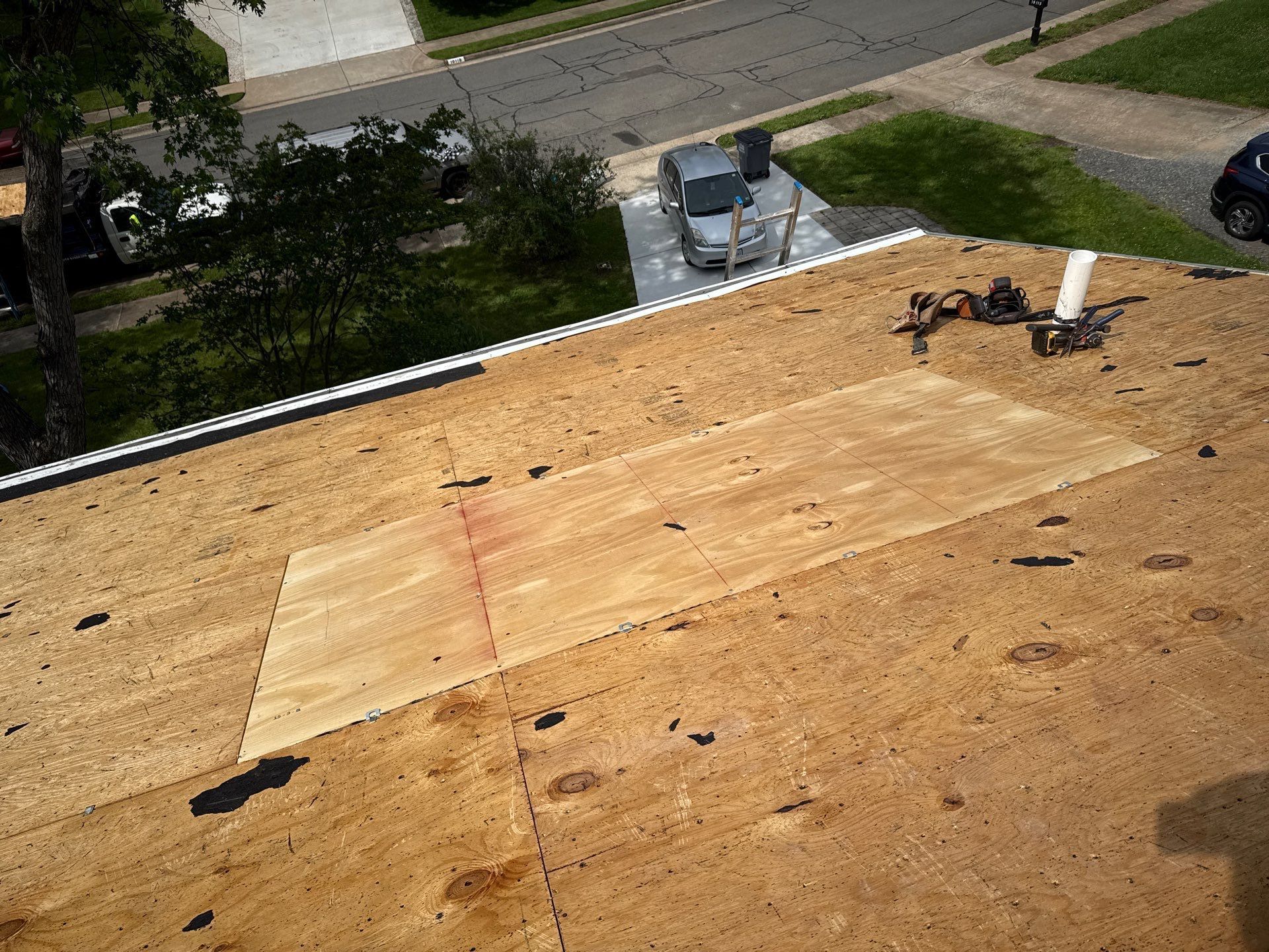 Manassas: Residential Roof Replacement with CertainTeed Landmark Pro in Max Def Georgetown Gray by RM Banning, Inc.