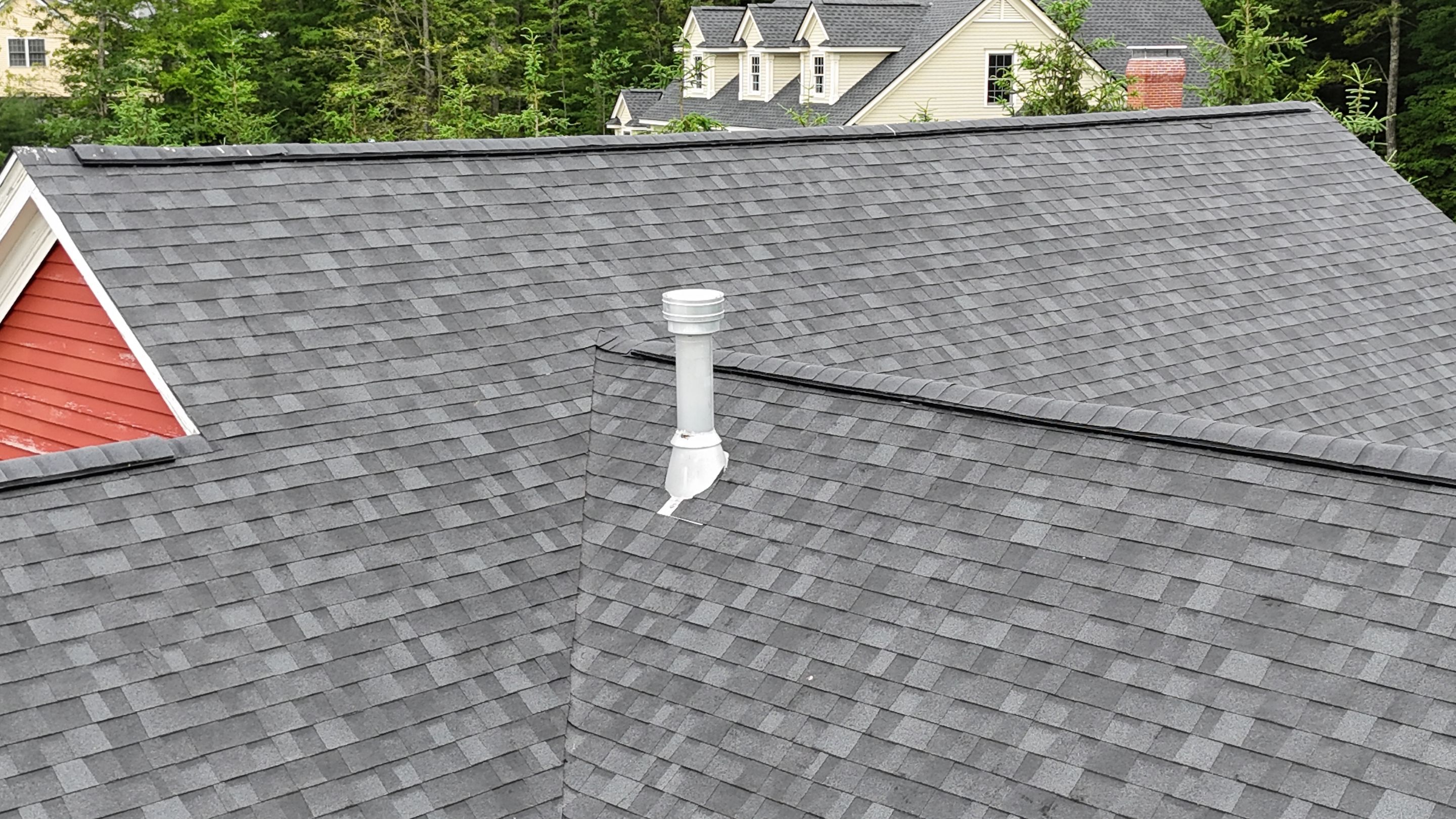 Full 40-Square Roof Replacement in Kensington, NH – Owens Corning Duration, Onyx Black by JOHNNYS PRO