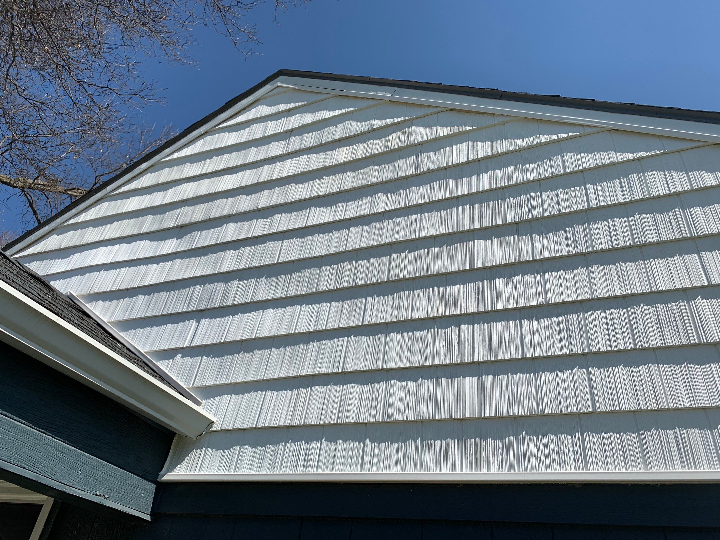 Siding Installation using Shake Siding by EEC Windows, Siding & Roofing