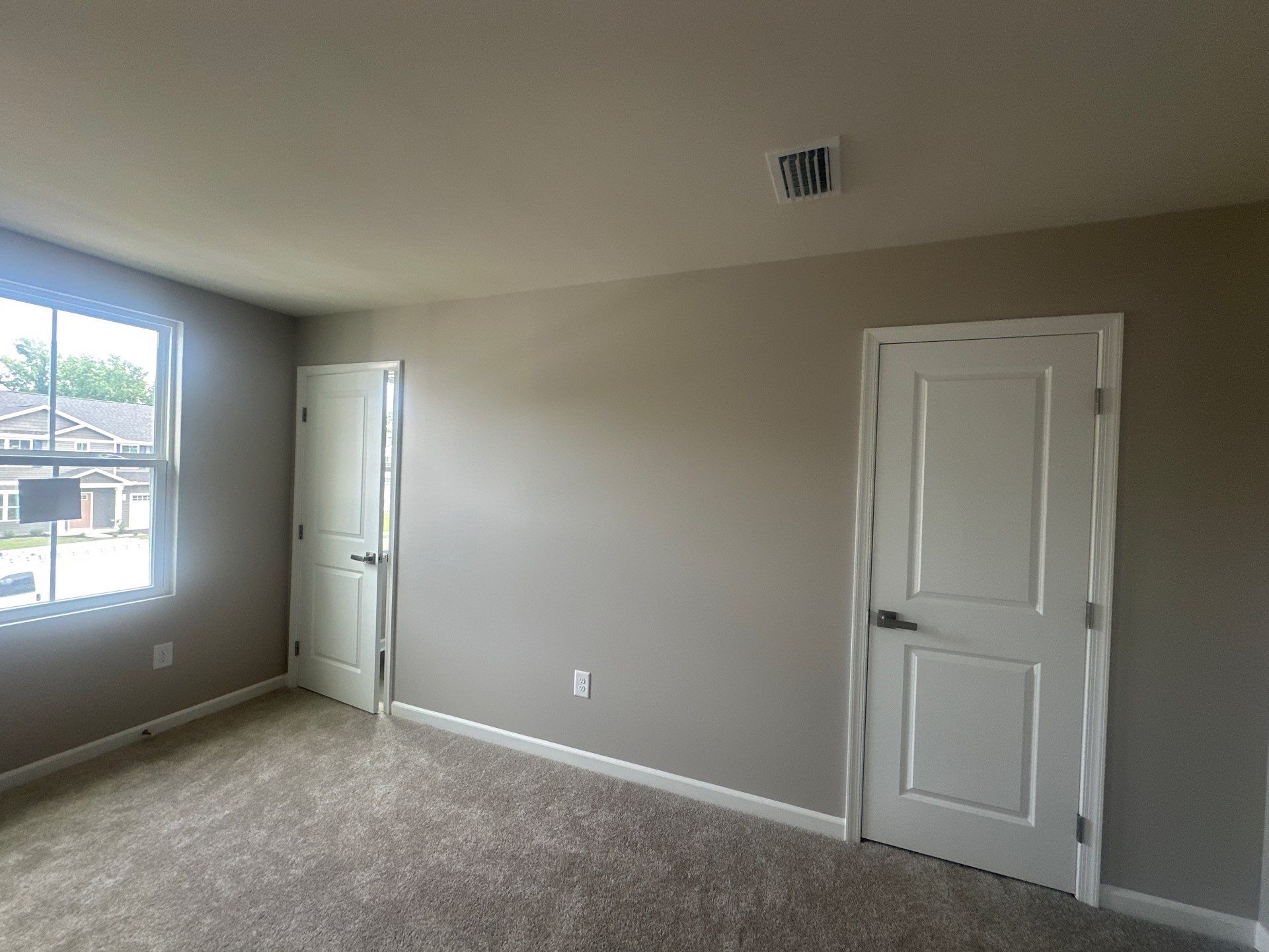 Interior Painting: Bedrooms, Bathrooms, Living Room & Kitchen by Laser Focused Solutions LLC