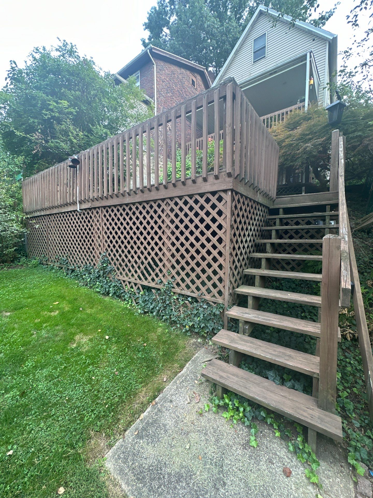 Deck by Cousins Roofing Siding & Decks