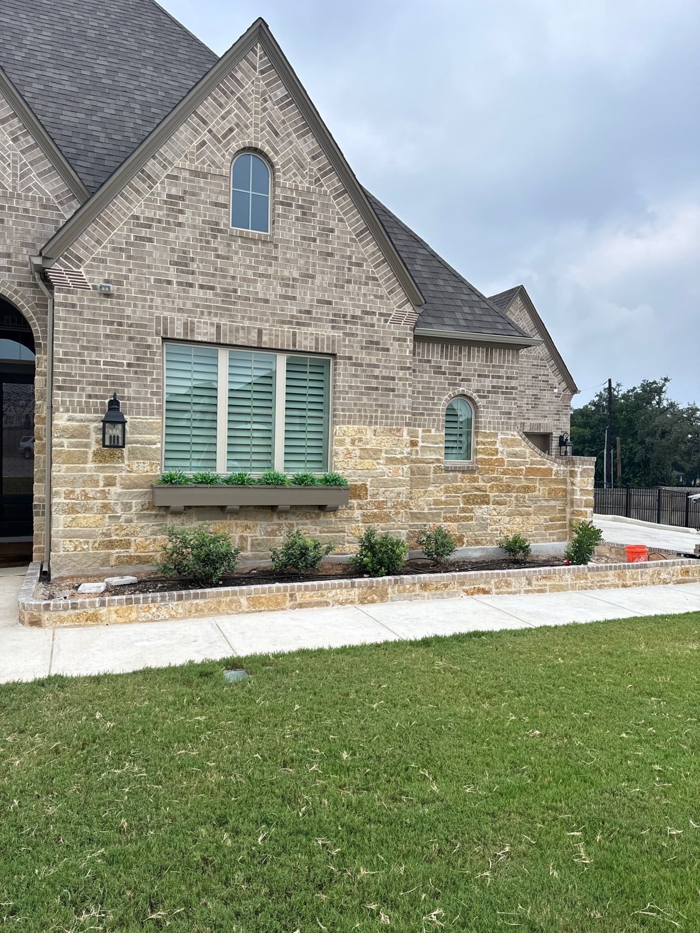 Timberwood Estates - San Antonio, TX by Hole In One Lawns, LLC