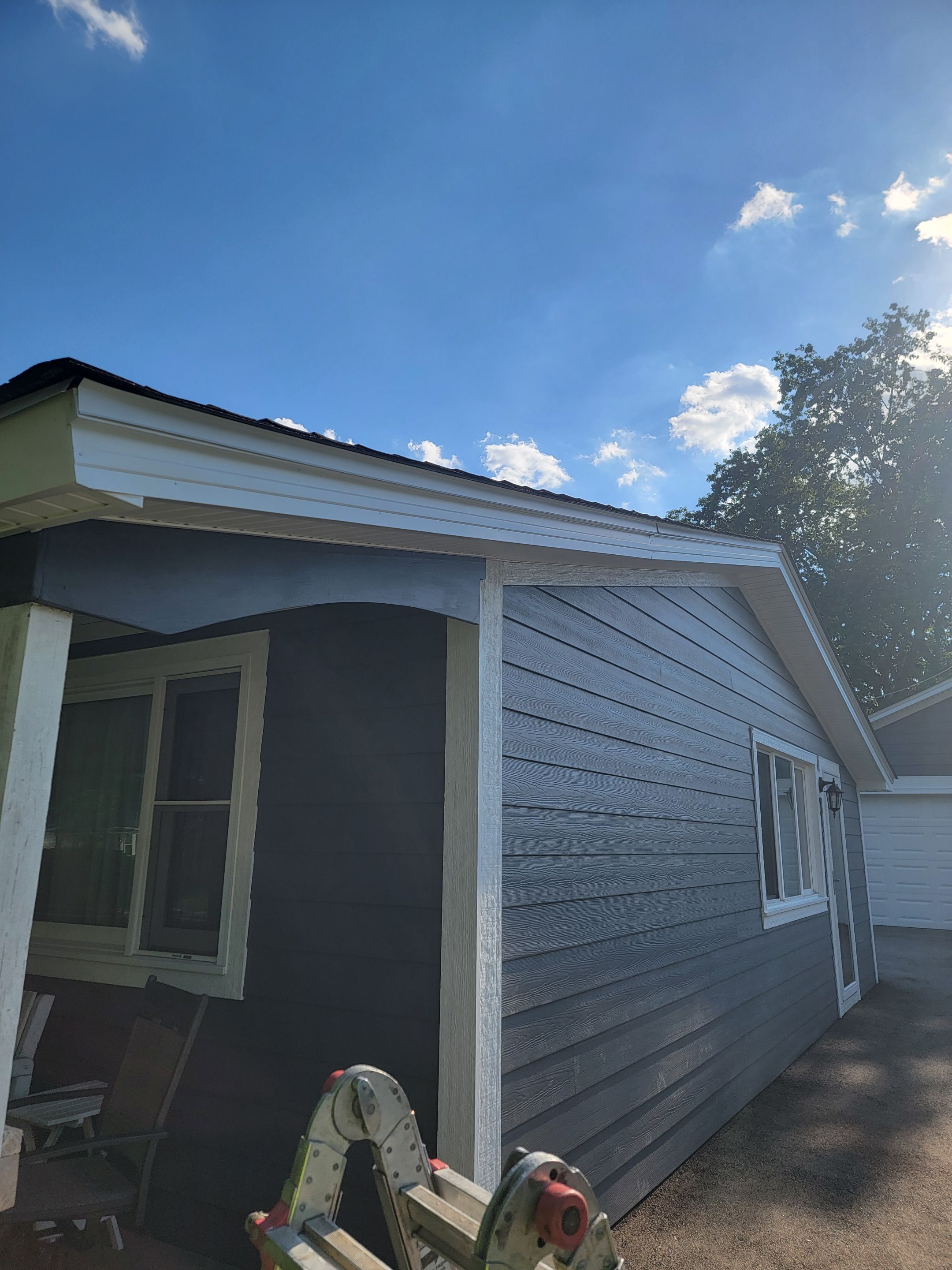 Project in New Whiteland by Moss Roofing