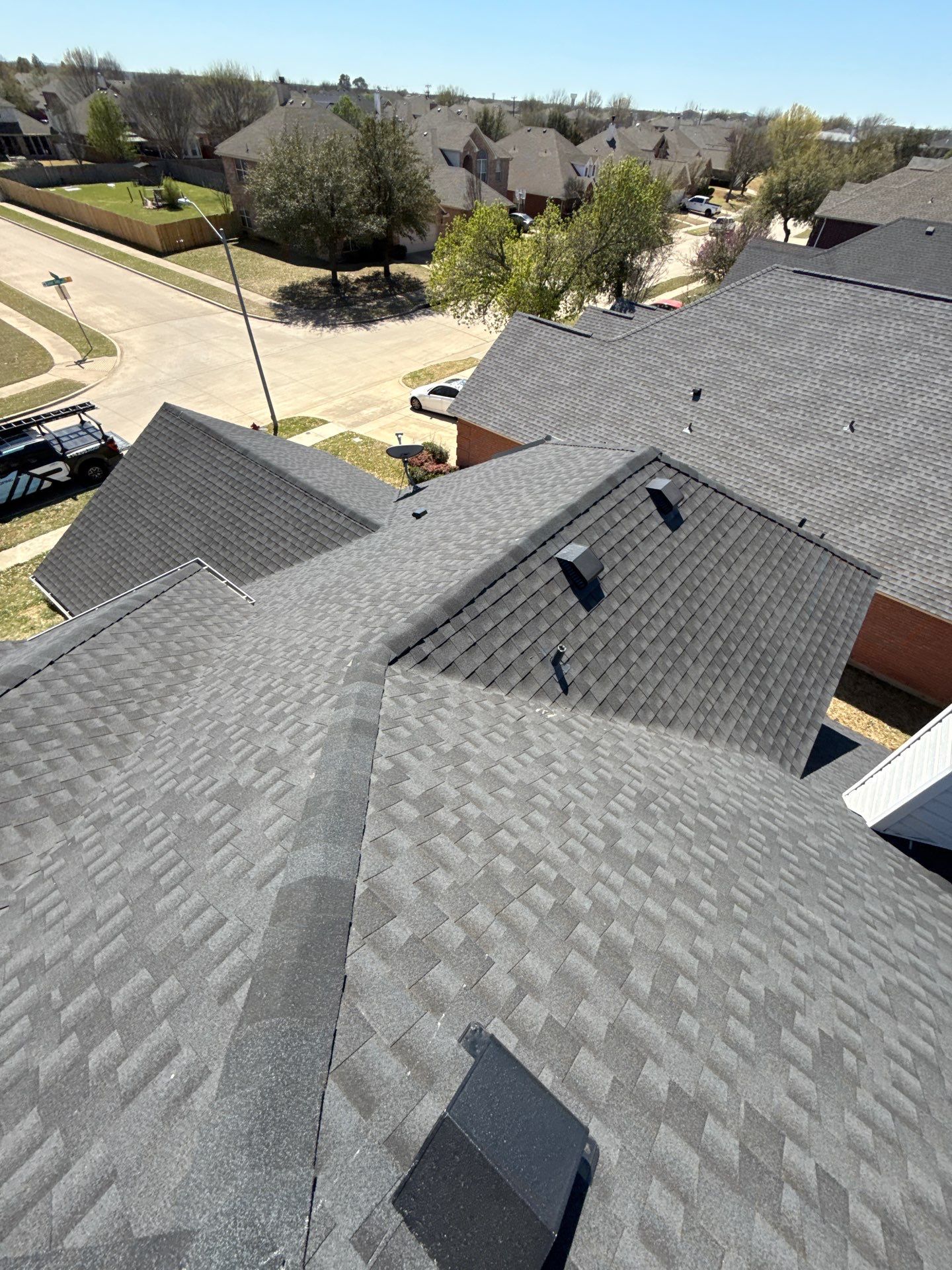 GAF HDZ - Charcoal by Elite Roofing LLC