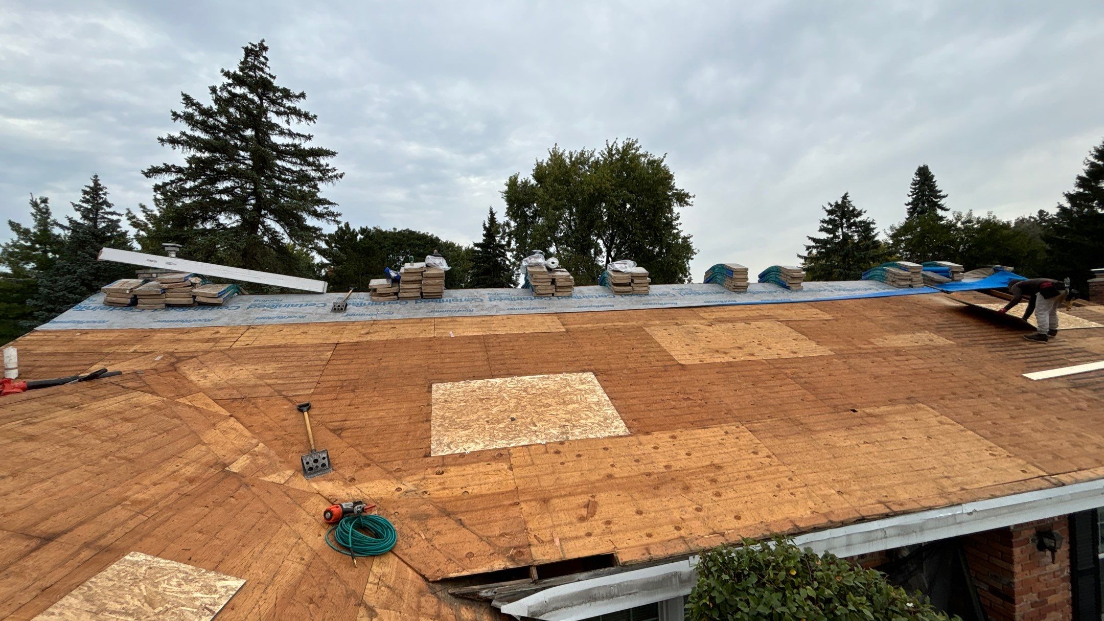 Roof Replacement using CertainTeed Landmark by 180 Contractors