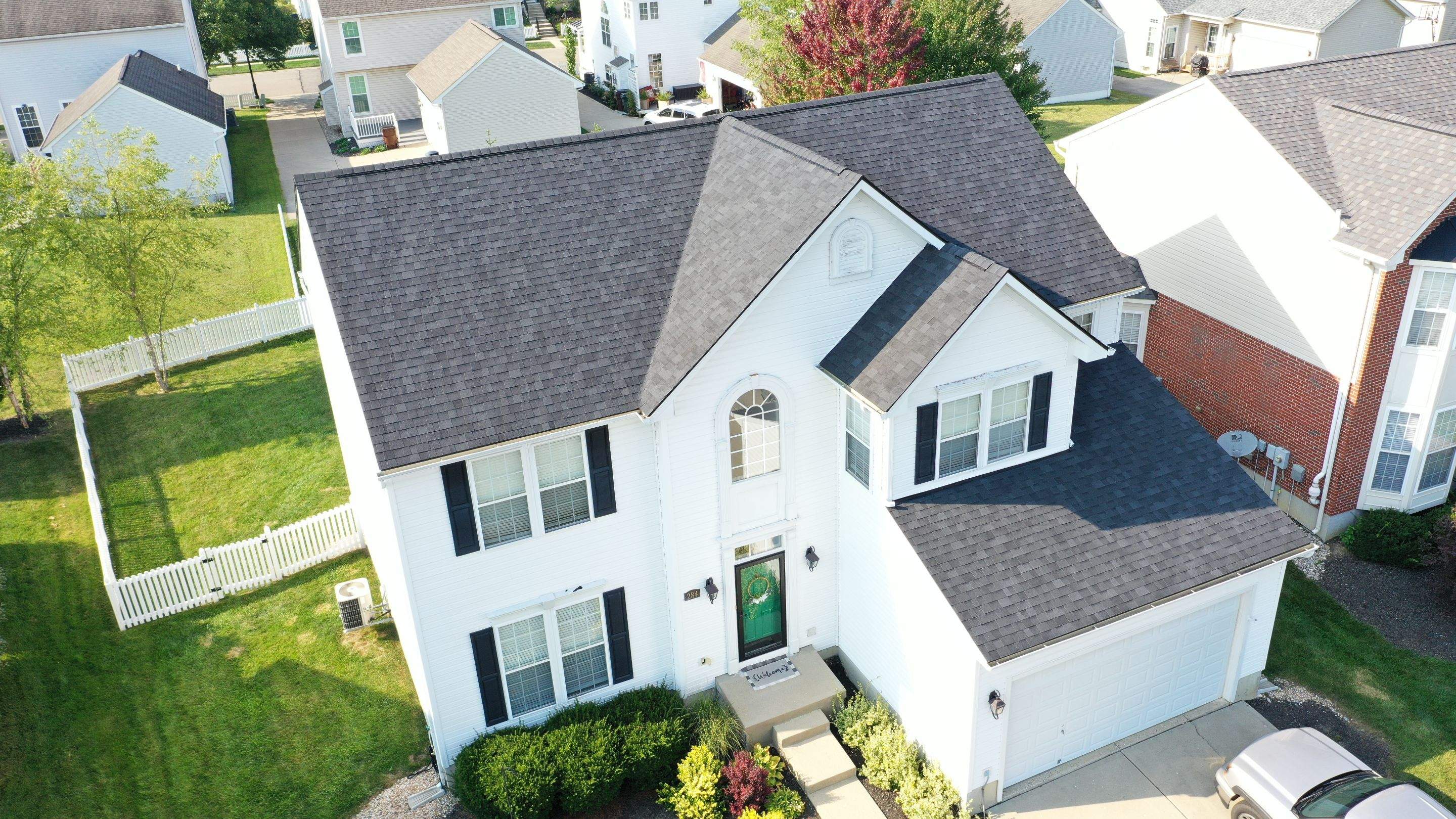 roof replacement using Onyx Black Durations by WIW Enterprises Inc