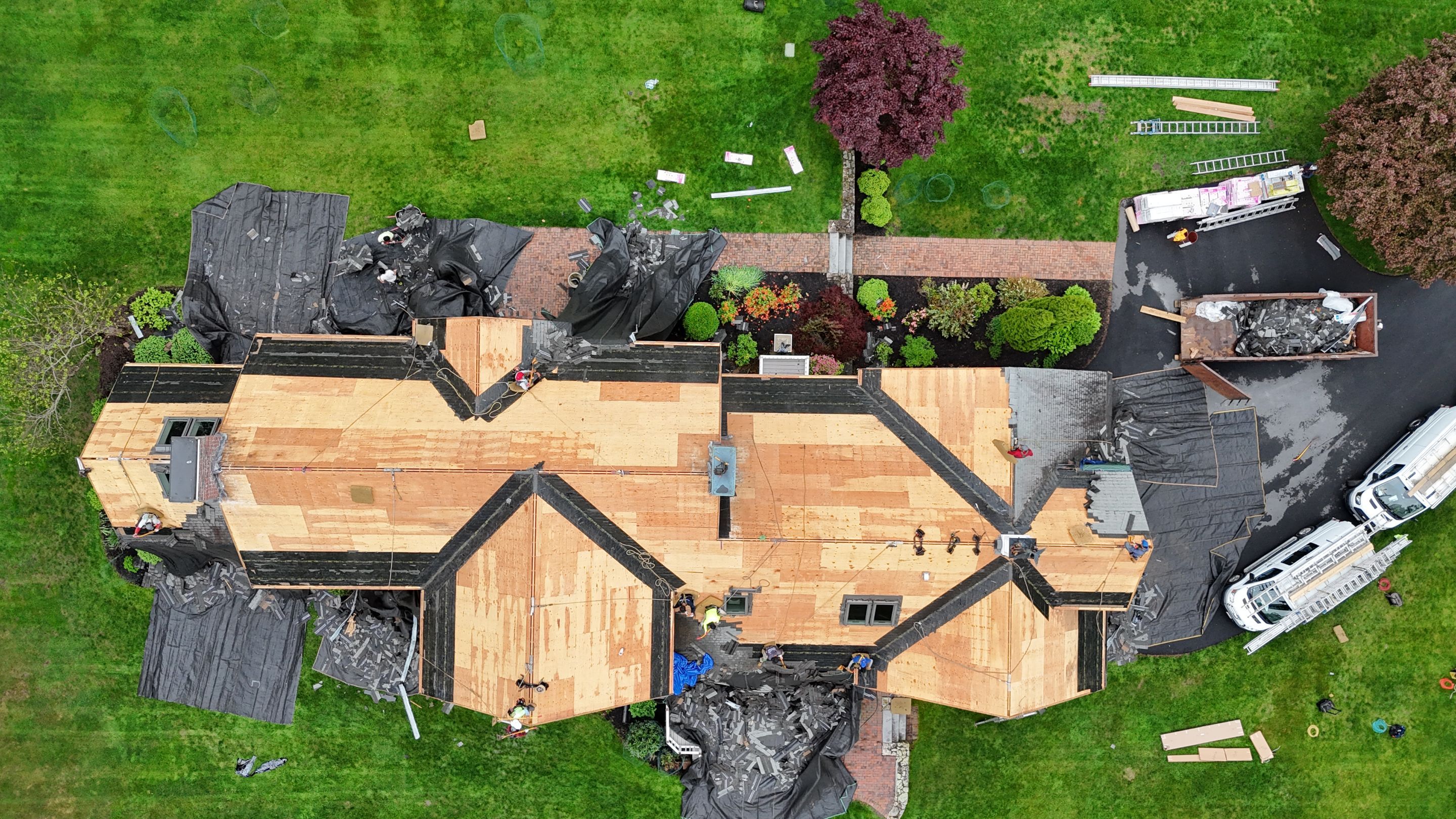 Roof Replacement with Owens Corning Shingles and Copper Flashing by Mighty Dog Roofing of Greater Middlesex County
