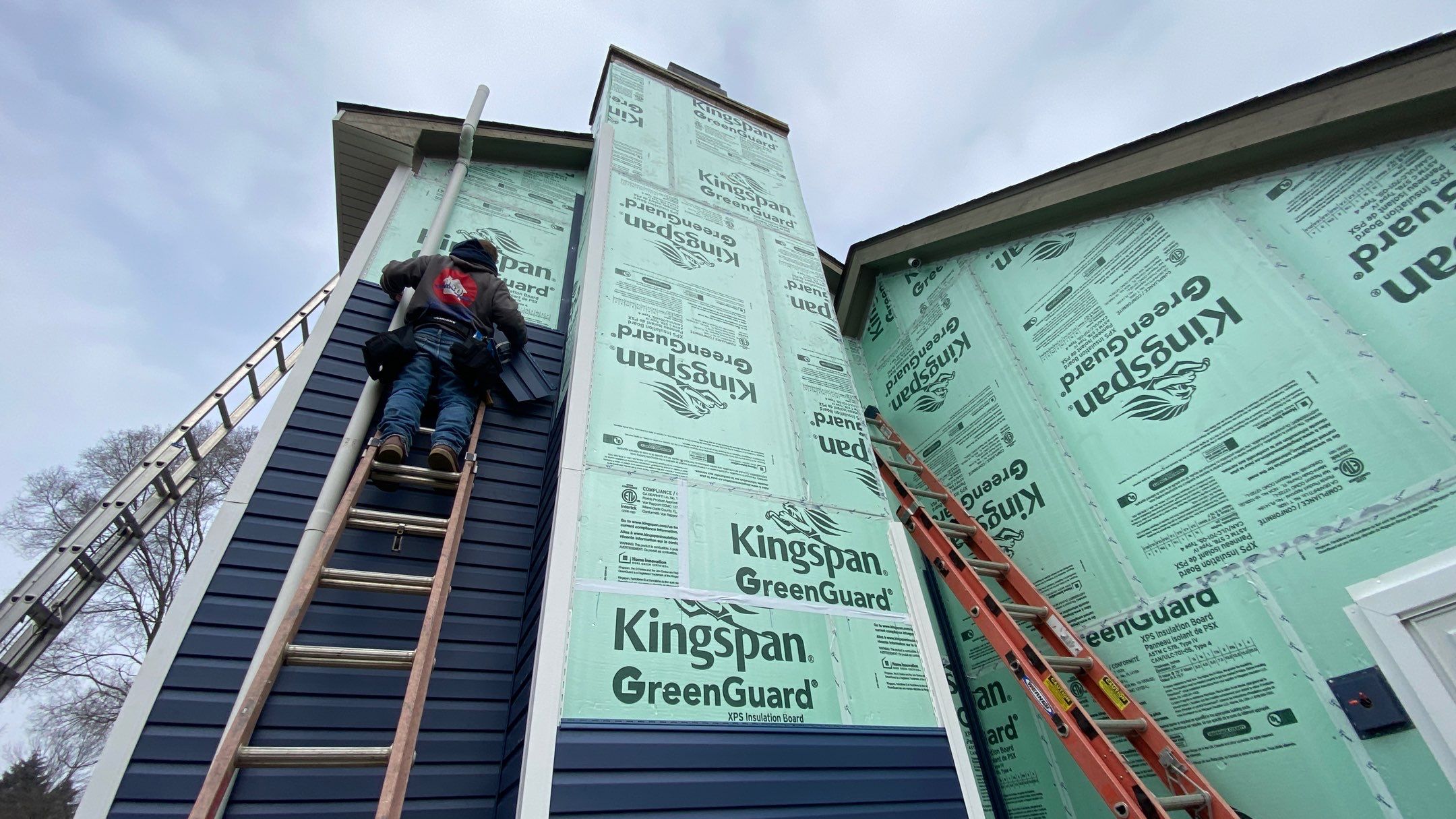 Siding Replacement using CertainTeed Restoration Classis D4 by 180 Contractors
