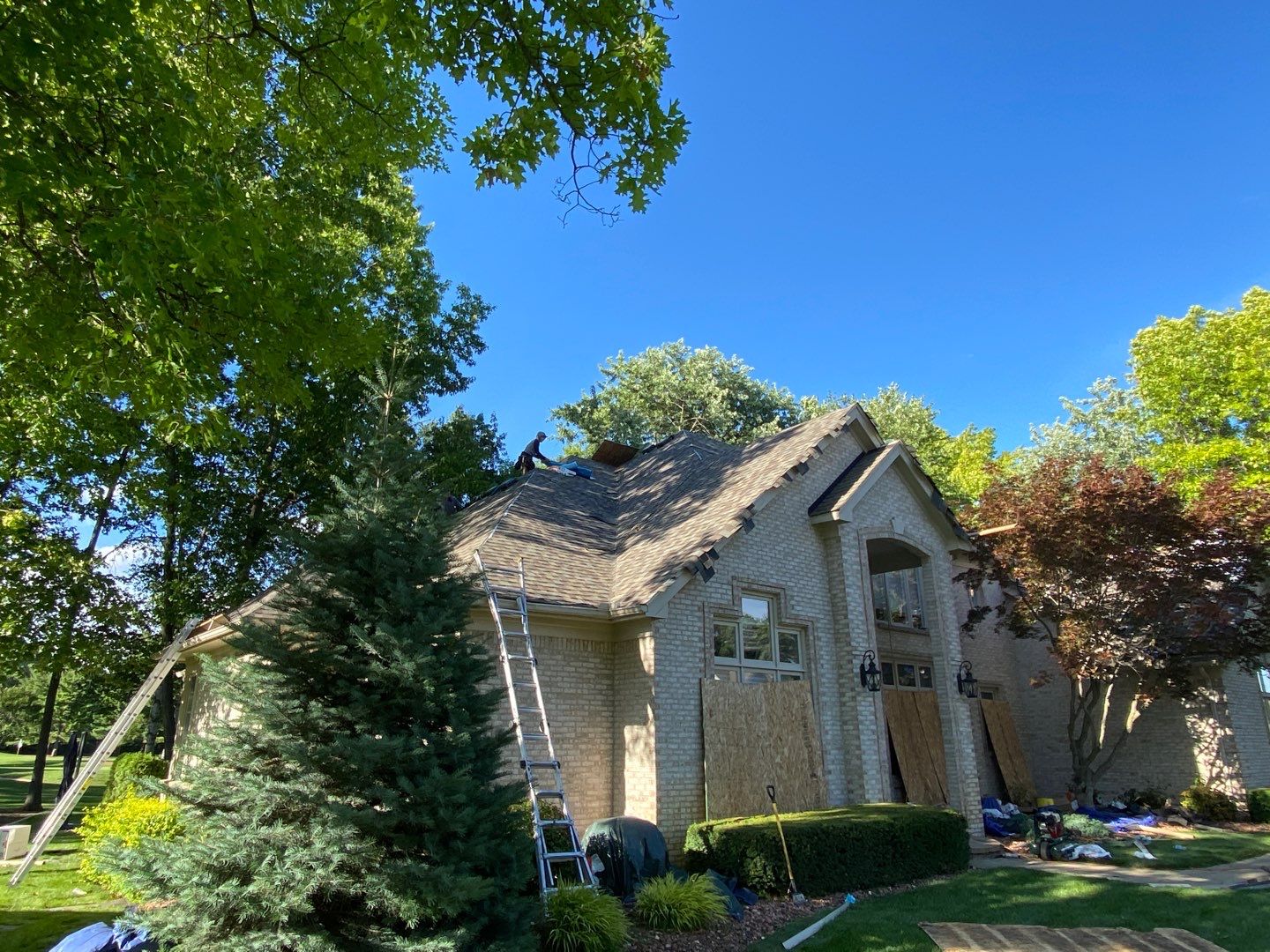 Roof Replacement using CertainTeed Landmark by 180 Contractors