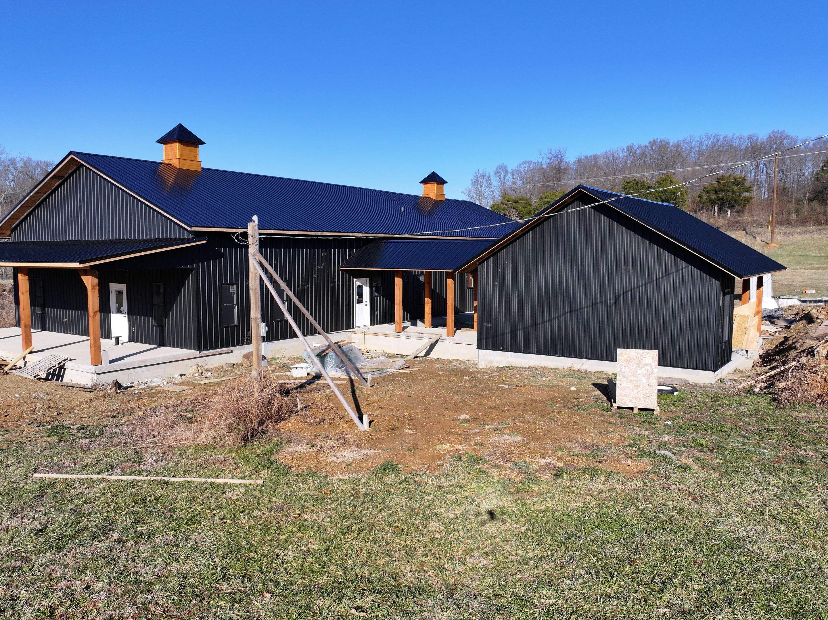 Martin Residence by Omnia Roofing