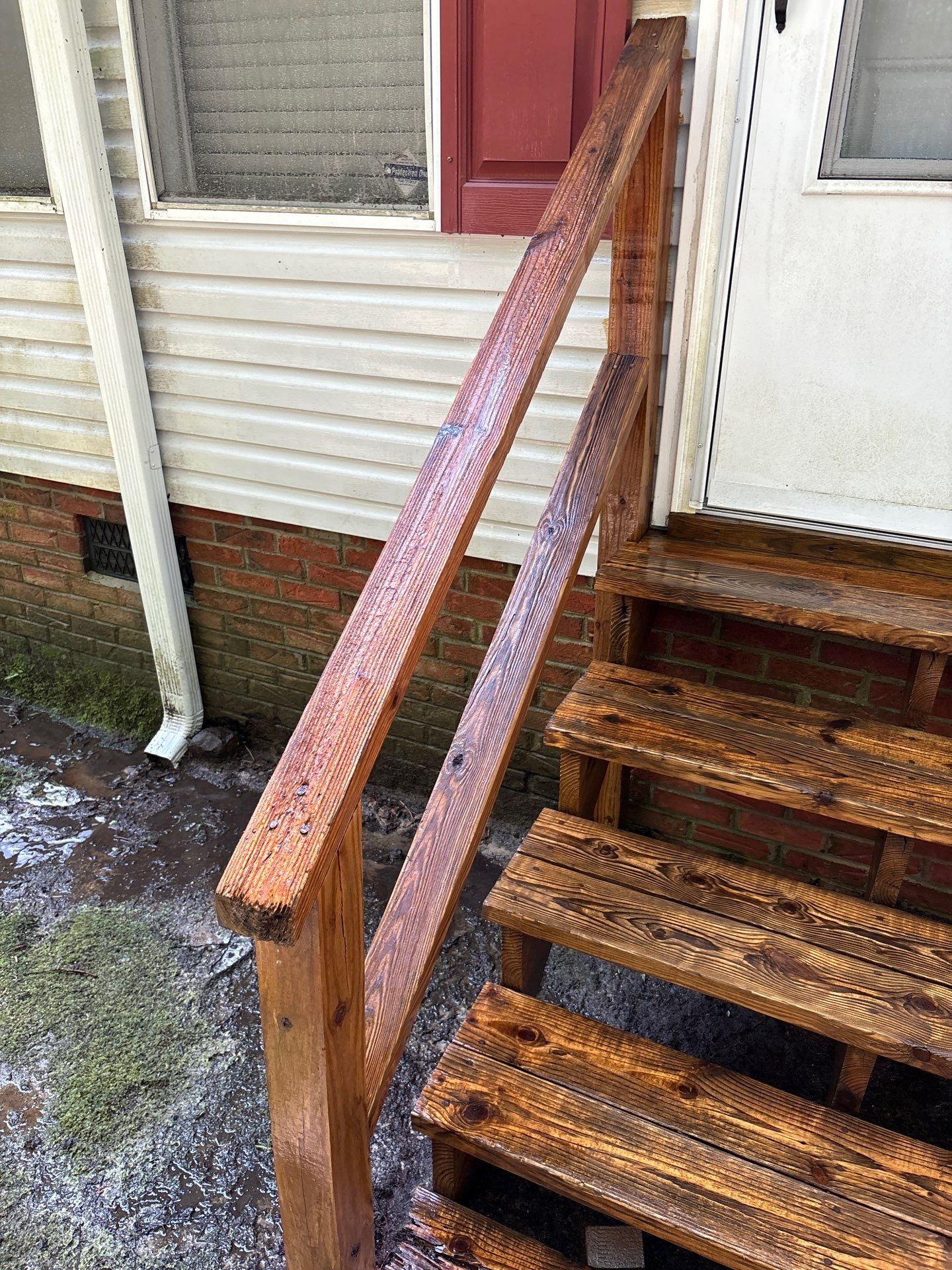 Wood Deck using Wood Sealant by DuraSeal