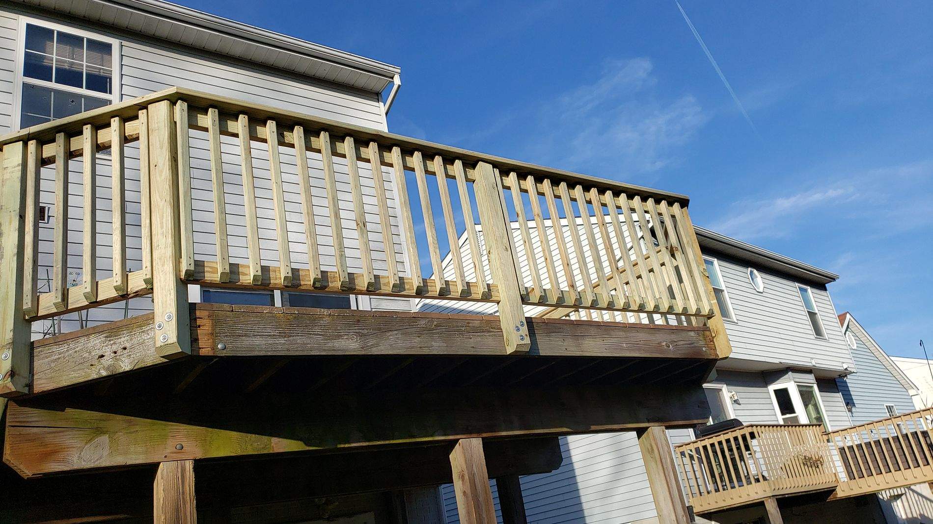Deck Rail Repair by Roof Right Inc