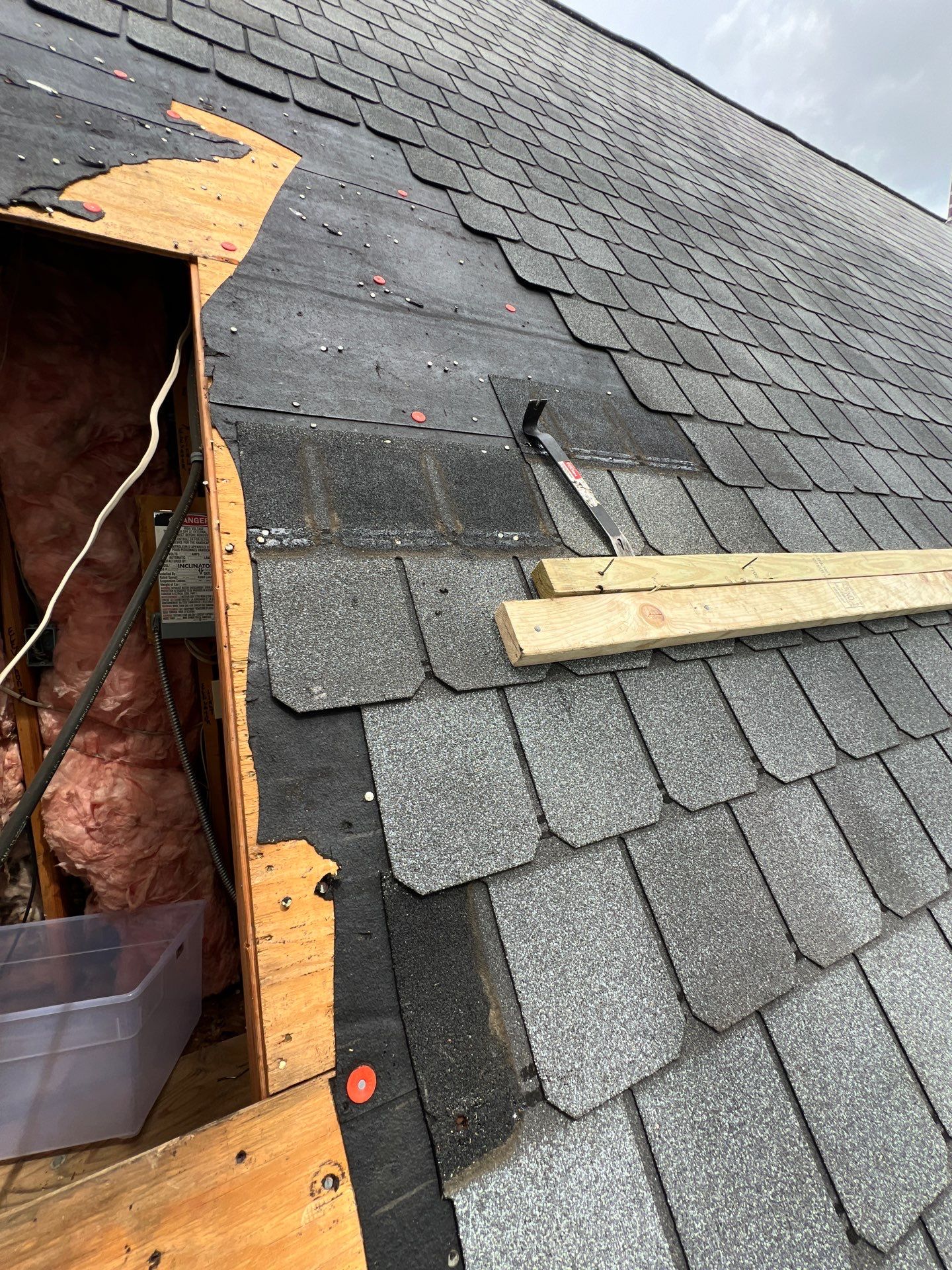 Residential Roofing Repair using Owen's Corning Duration (Lifetime) Shingles by Roof Repair Company