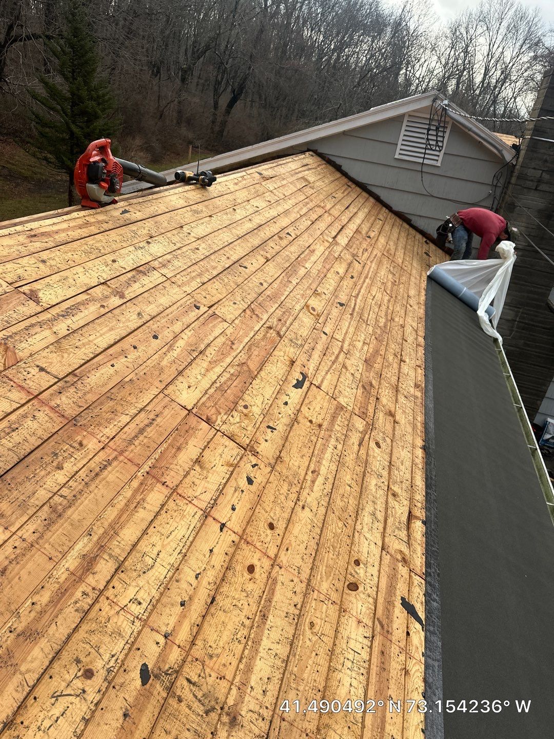 Residential Roofing Installation using Owens Corning TruDefinition - Williamsburg Gray by A Plus Exterior