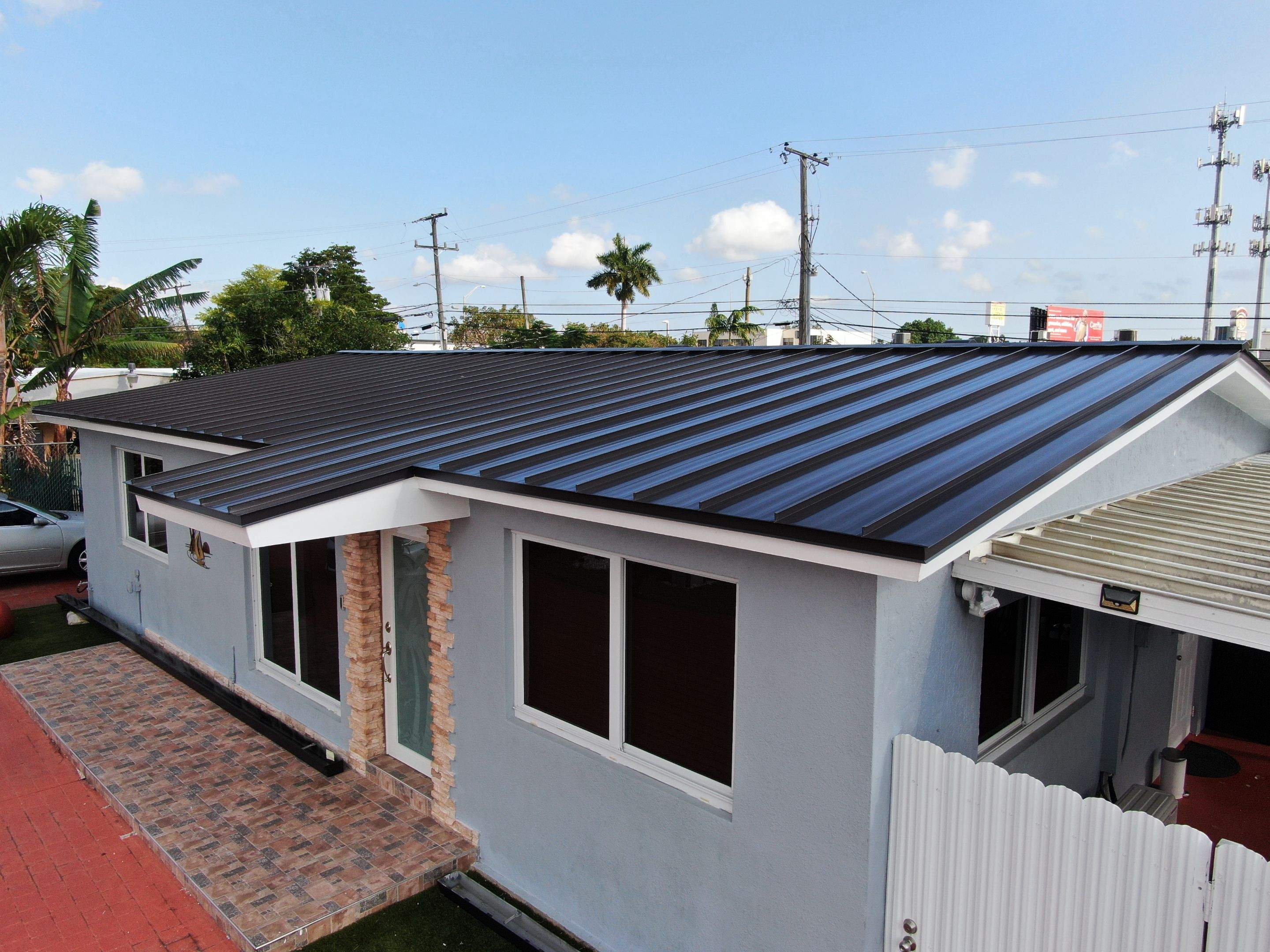Metal Roof - Galvalume - Dark Bronze by Istueta Roofing