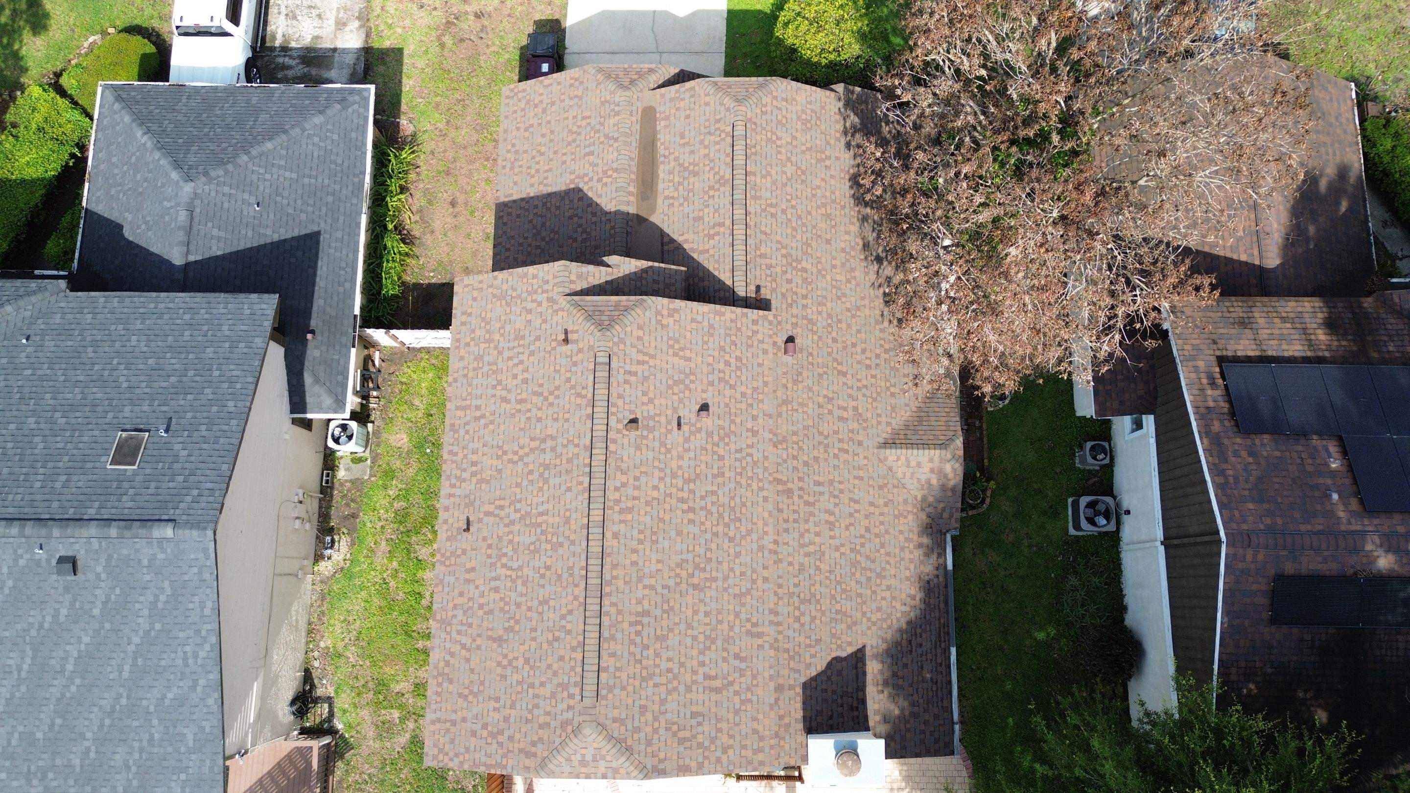 Residential shingle roof in Orlando FL by Gold Key Roofing