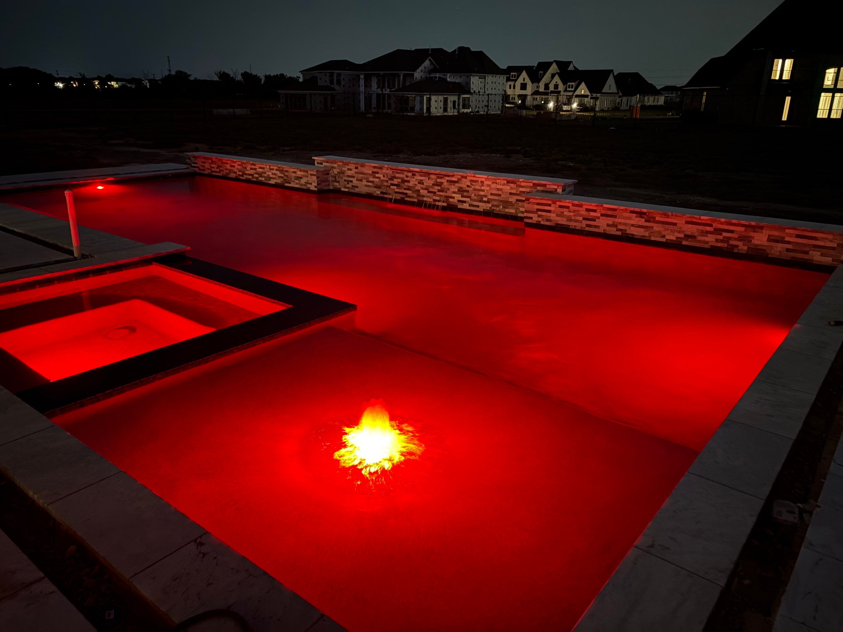 Modern Pool with Inline Spa and LED Lighting by Pinnacle Pools and Spas - DFW