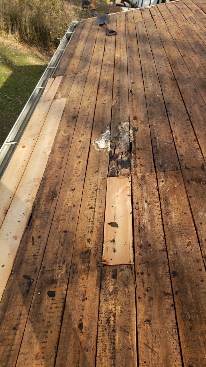 Fairfax: CertainTeed Landmark Pro Designer Shingles in Max Def Charcoal Black by RM Banning, Inc.