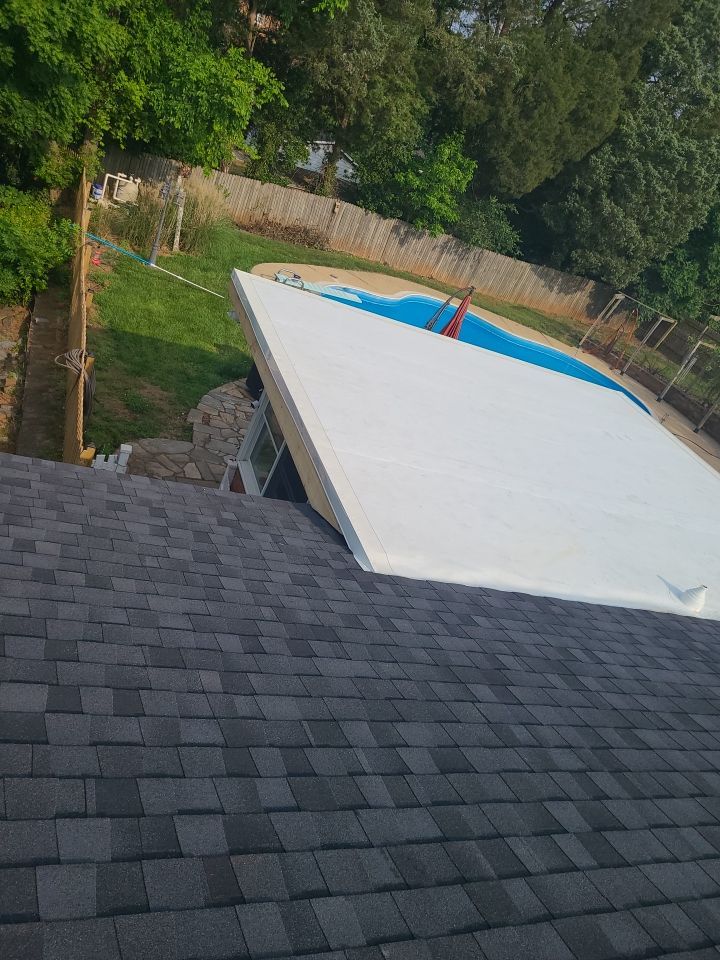 Manassas: CertainTeed Landmark Pro Designer Shingles in Max Def Moire Black by RM Banning, Inc.