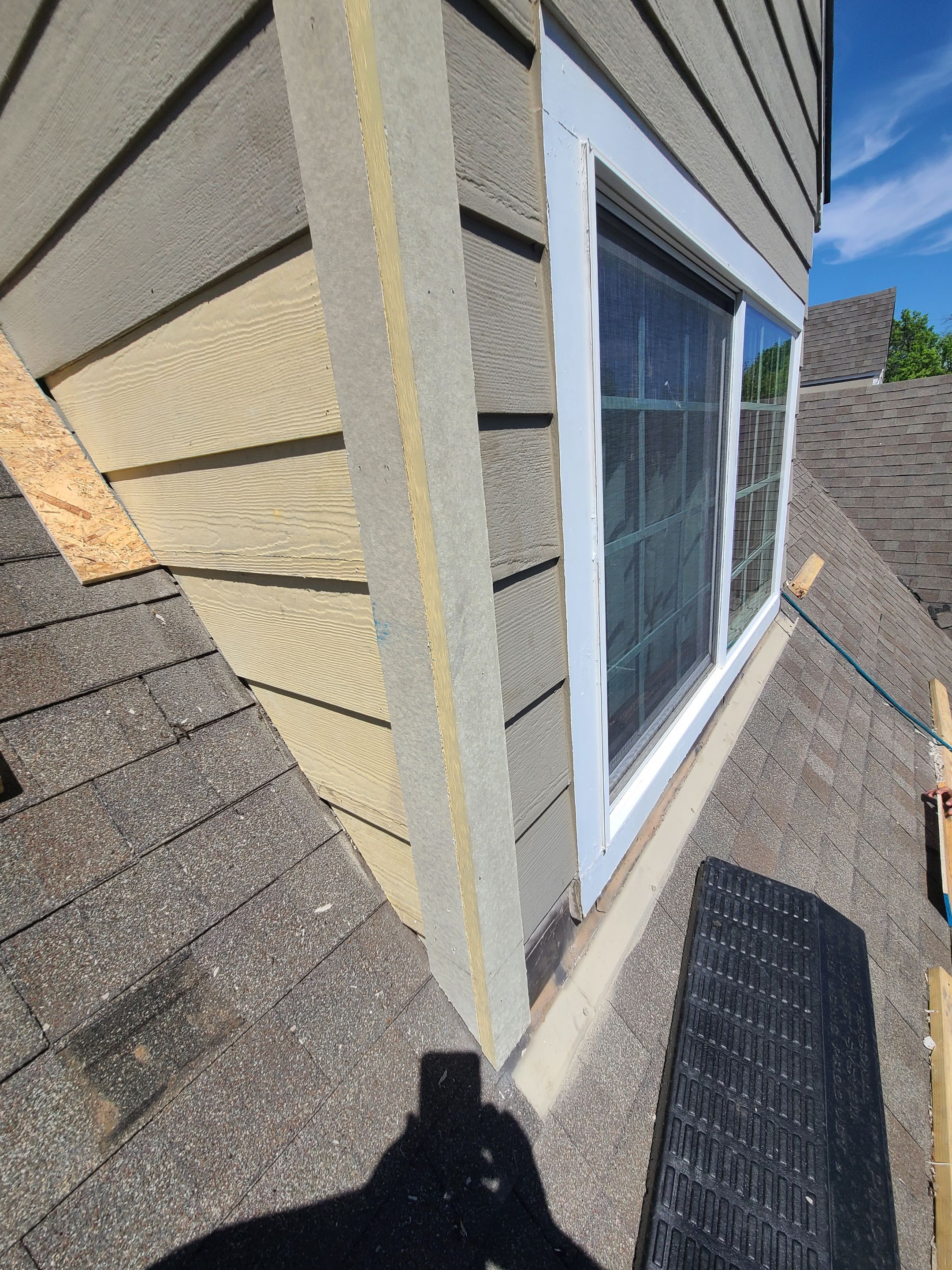 Roof Project in Tulsa by Decor Roofing & Restoration
