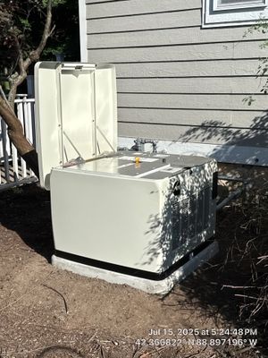 Cummins 20 kW Generator & 200 A Whole‑House Transfer Switch Installation – Caledonia, IL