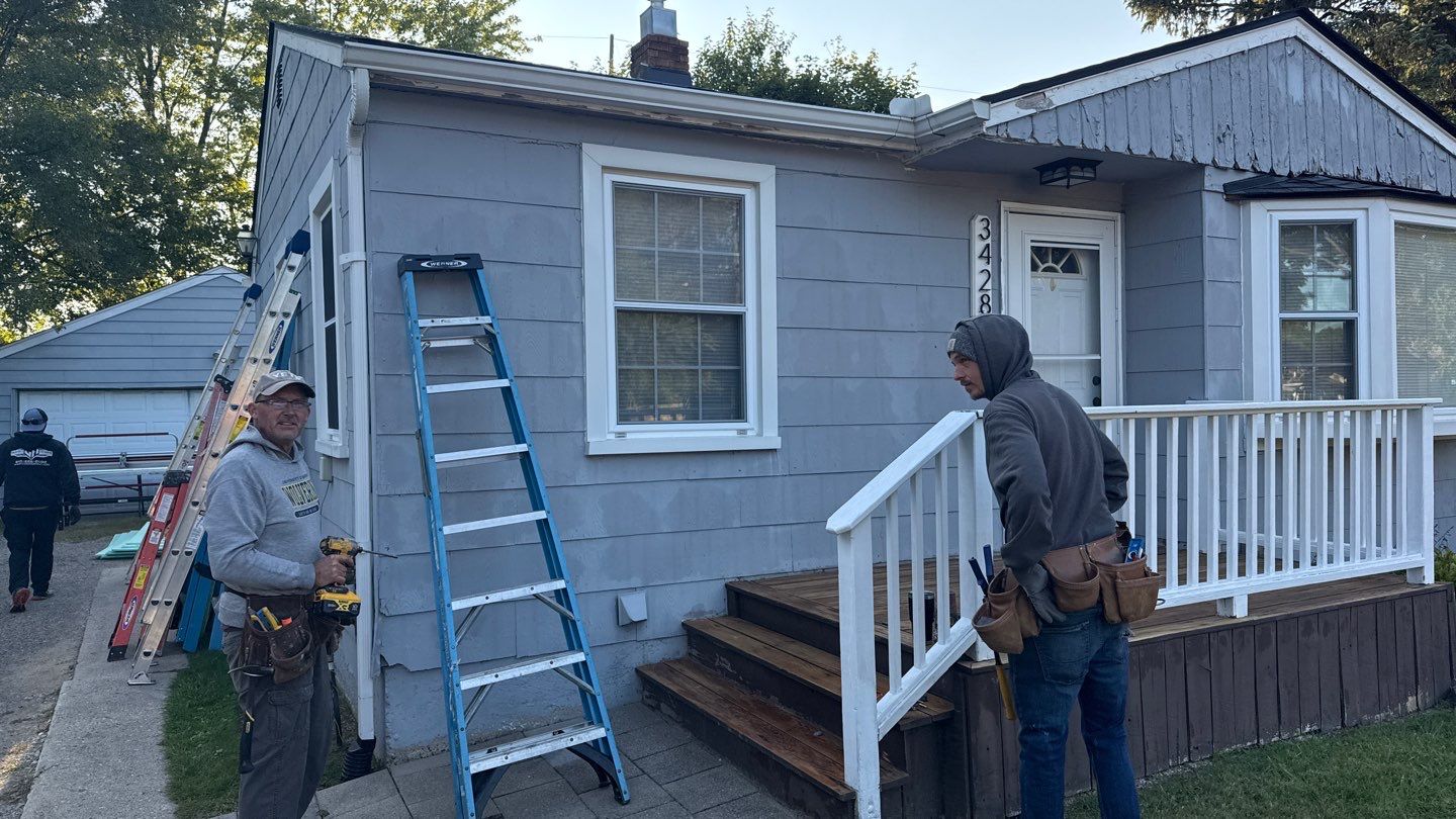 Siding Replacement using Alside D5" Platinum Grey by 180 Contractors