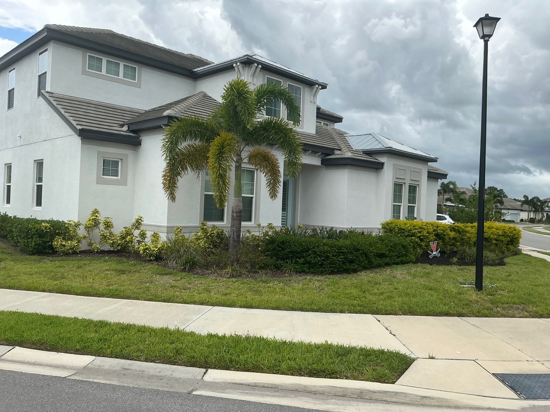 Bronze 7inch Gutter Installation in Sarasota FL by Gutter Professors