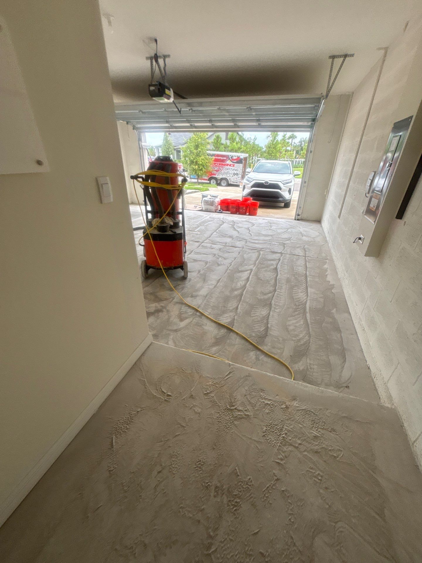 Flake Epoxy Garage Floor Coating System in Zephyrhills by Performance Floors & Coating