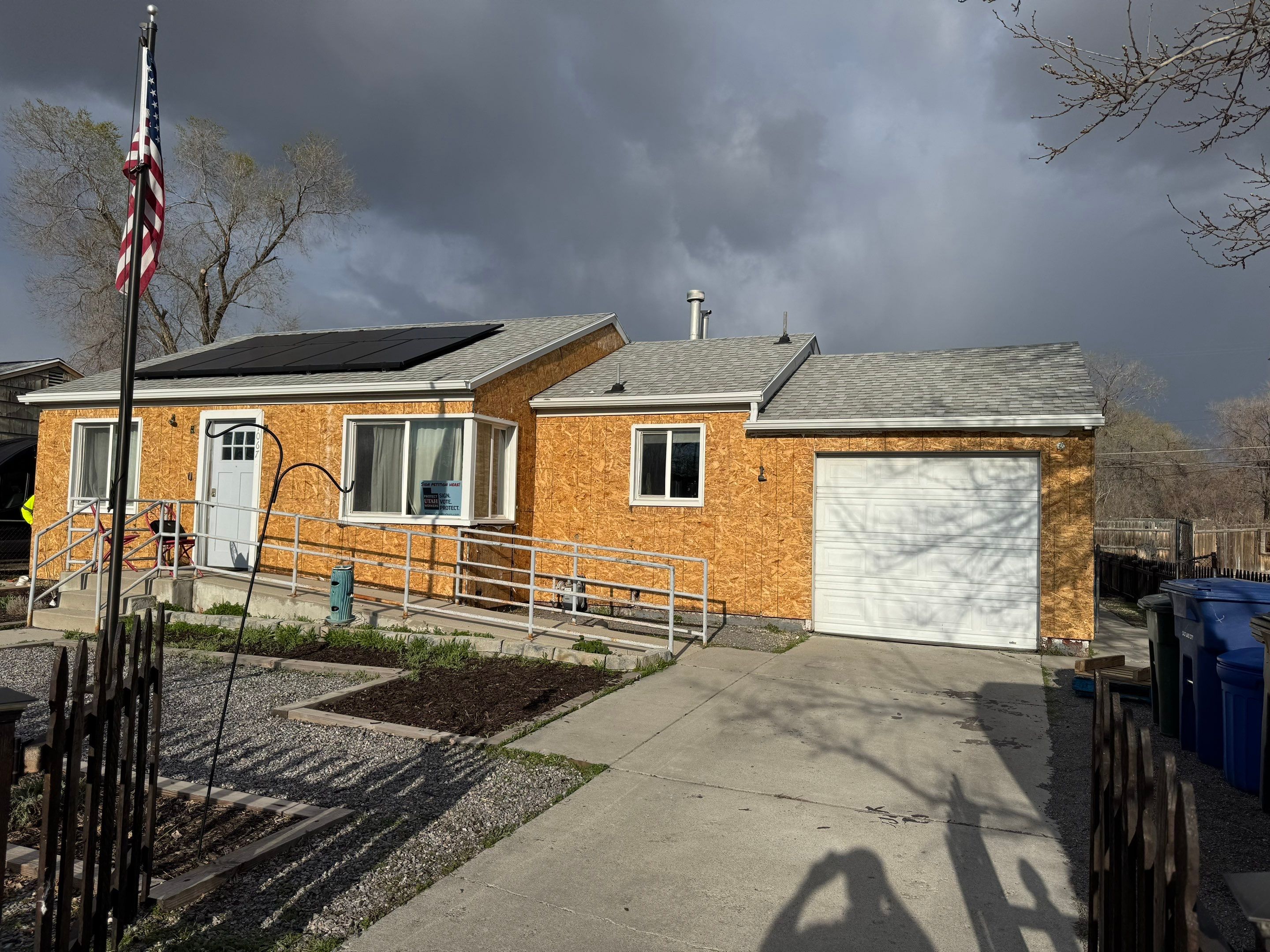Salt Lake Area | Hardie Multi-Texture Upgrade | Arctic White Trim by Ideal Siding Utah