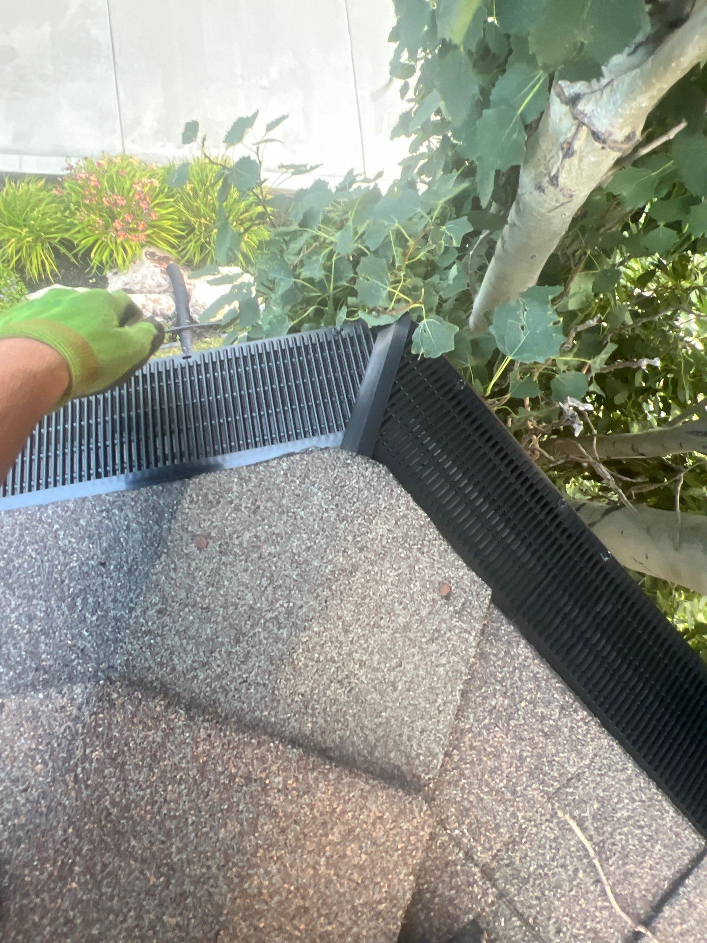 Premium Raindrop Job by Emerald Gotcha Gutters 