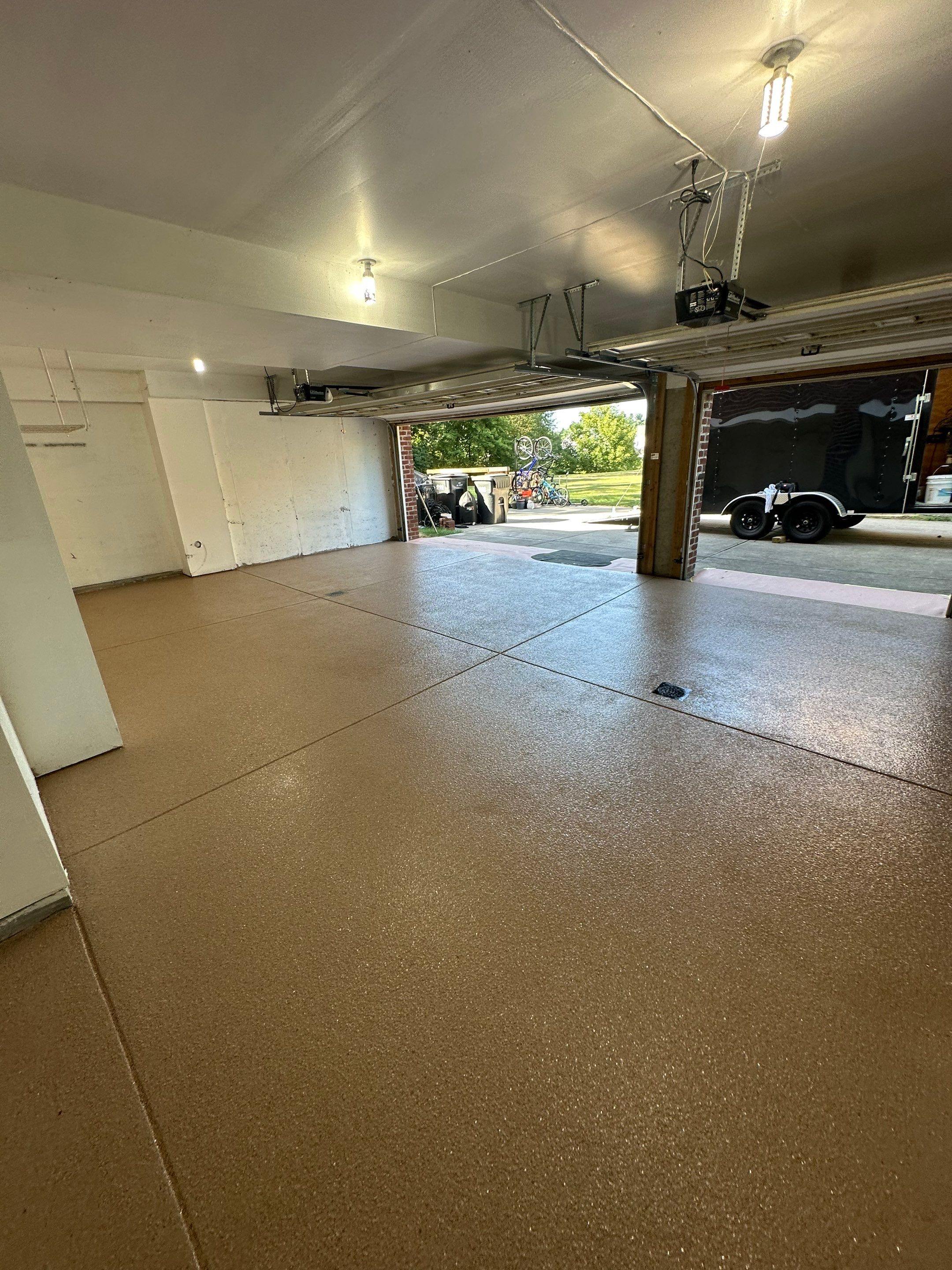 Brown Flake Project in Gibsonia by Floors in a Day, Inc