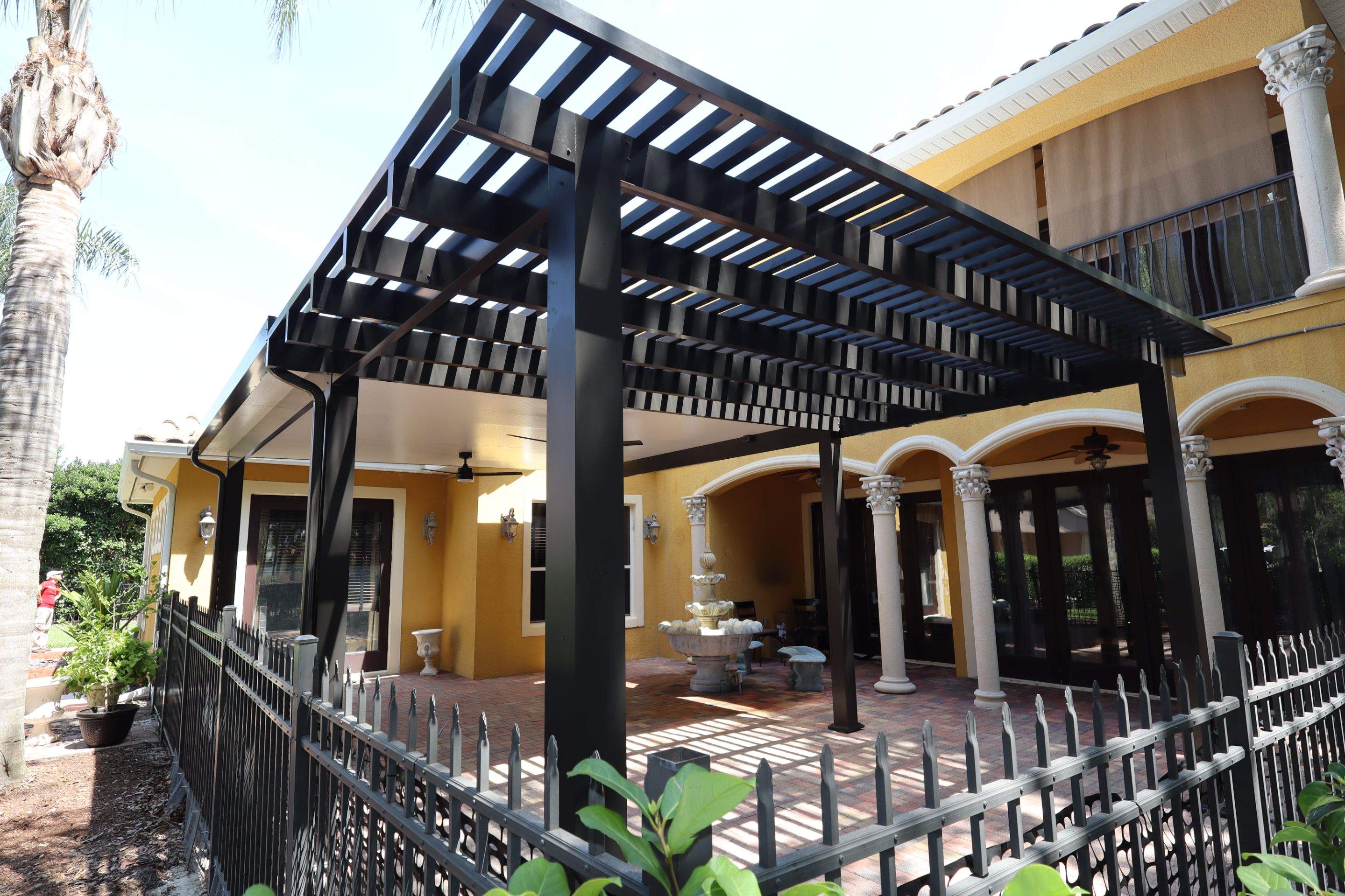 Aluminun patio cover and Pergola using Aluminum by Orlando pergolas