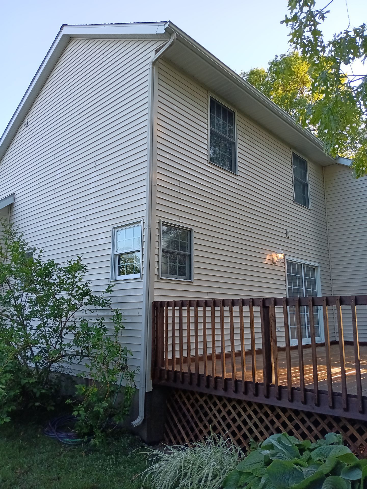 Deck Staining and Pressure Washing by Gordon Painting