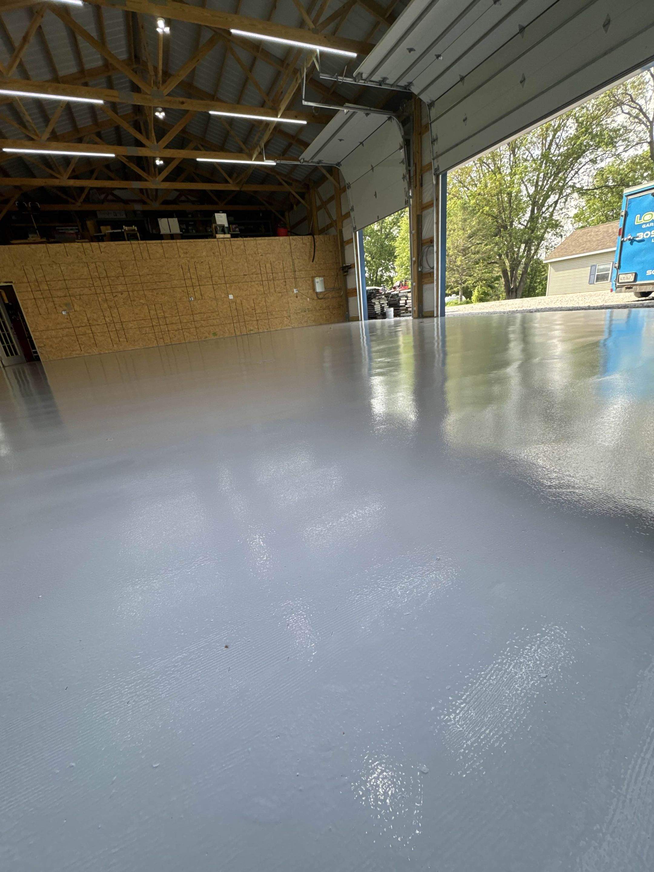 Grind & Seal Cloud Grey Metamora by Loud Bros