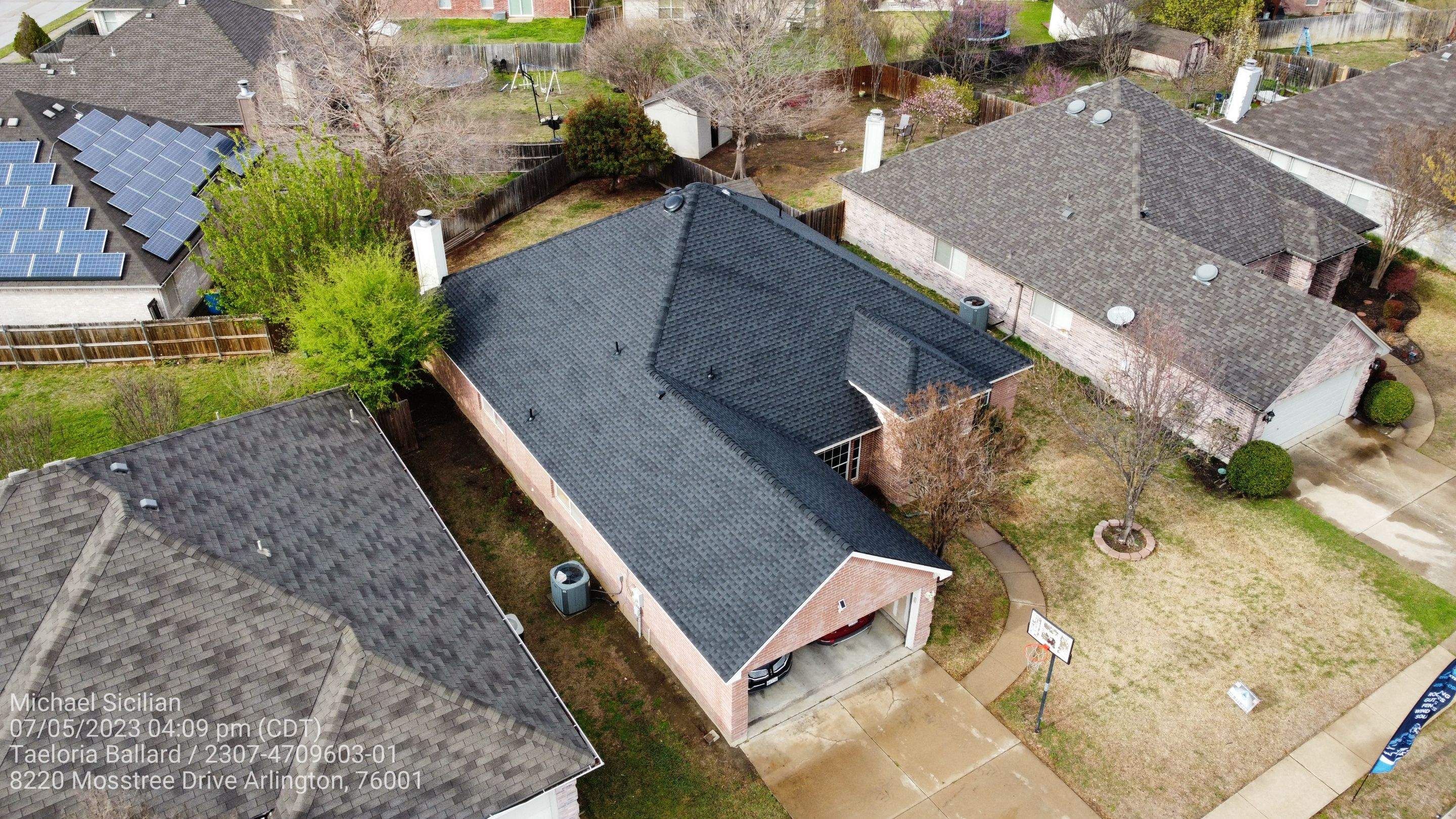 Project in Arlington  by Zeus Exteriors