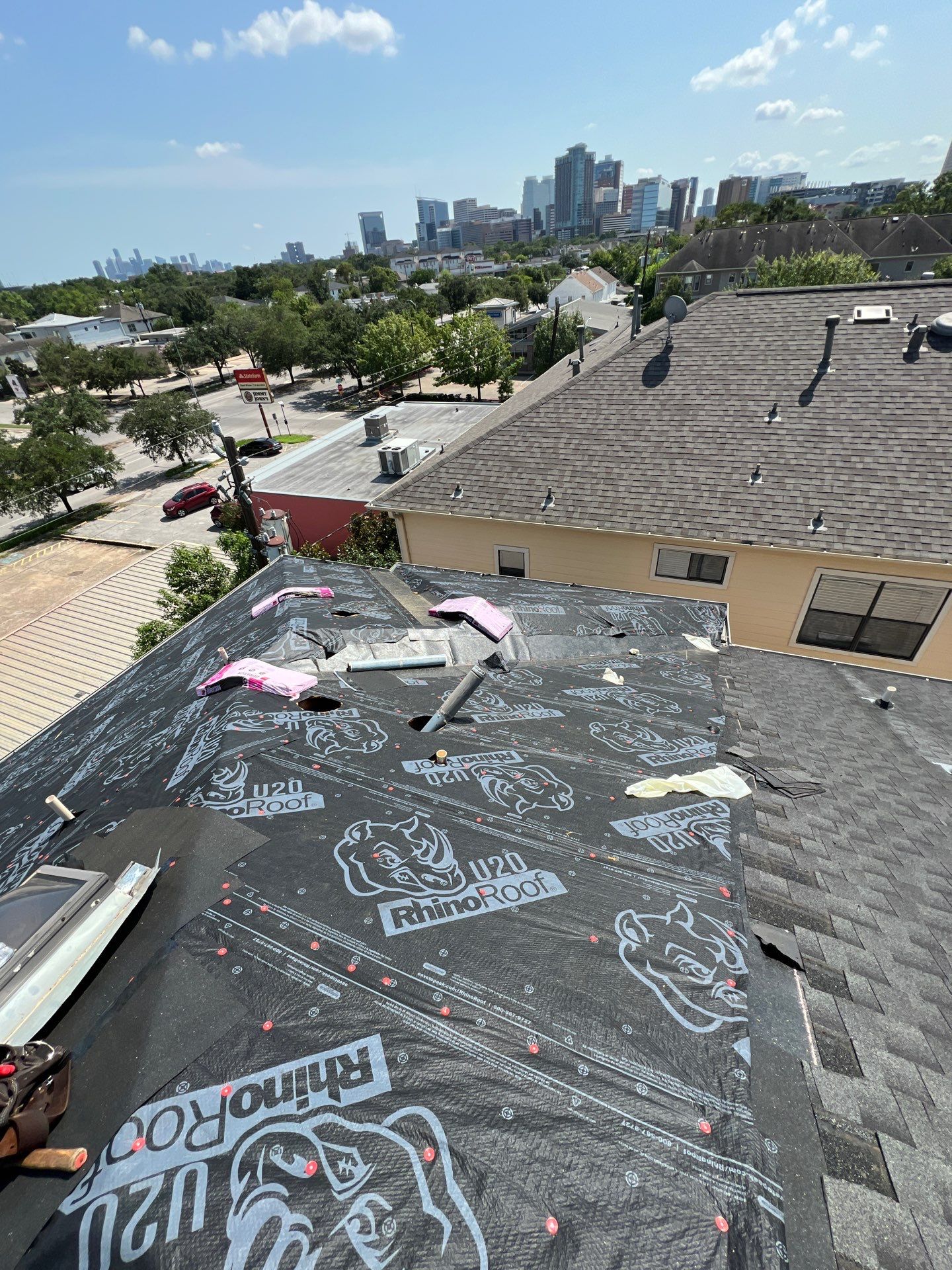 Residential Roofing Installation using Owen's Corning Duration (Lifetime) Shingles by Roof Repair Company