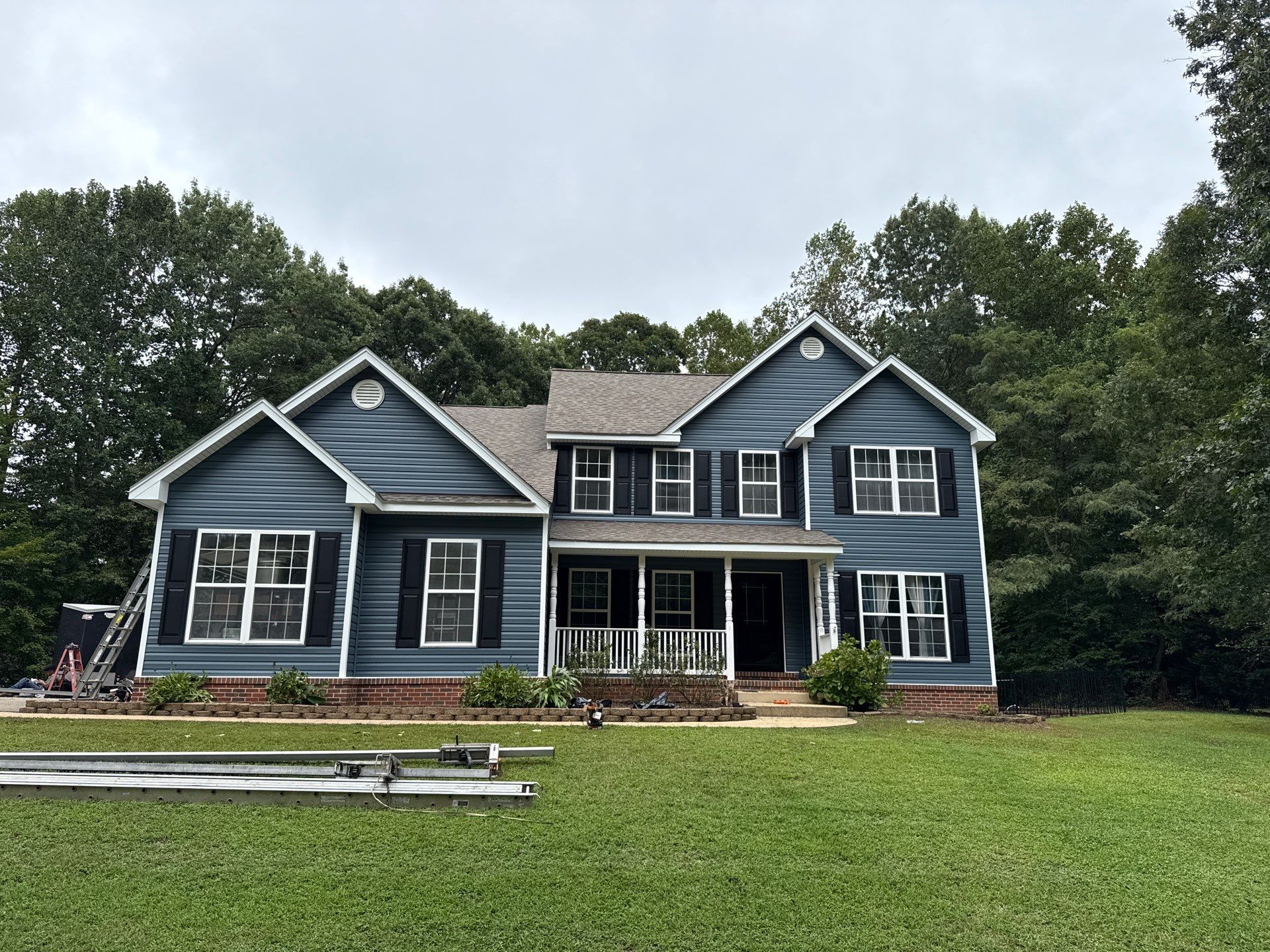 Siding Installation using Vinyl CertainTeed Main Street by ExteriorPros