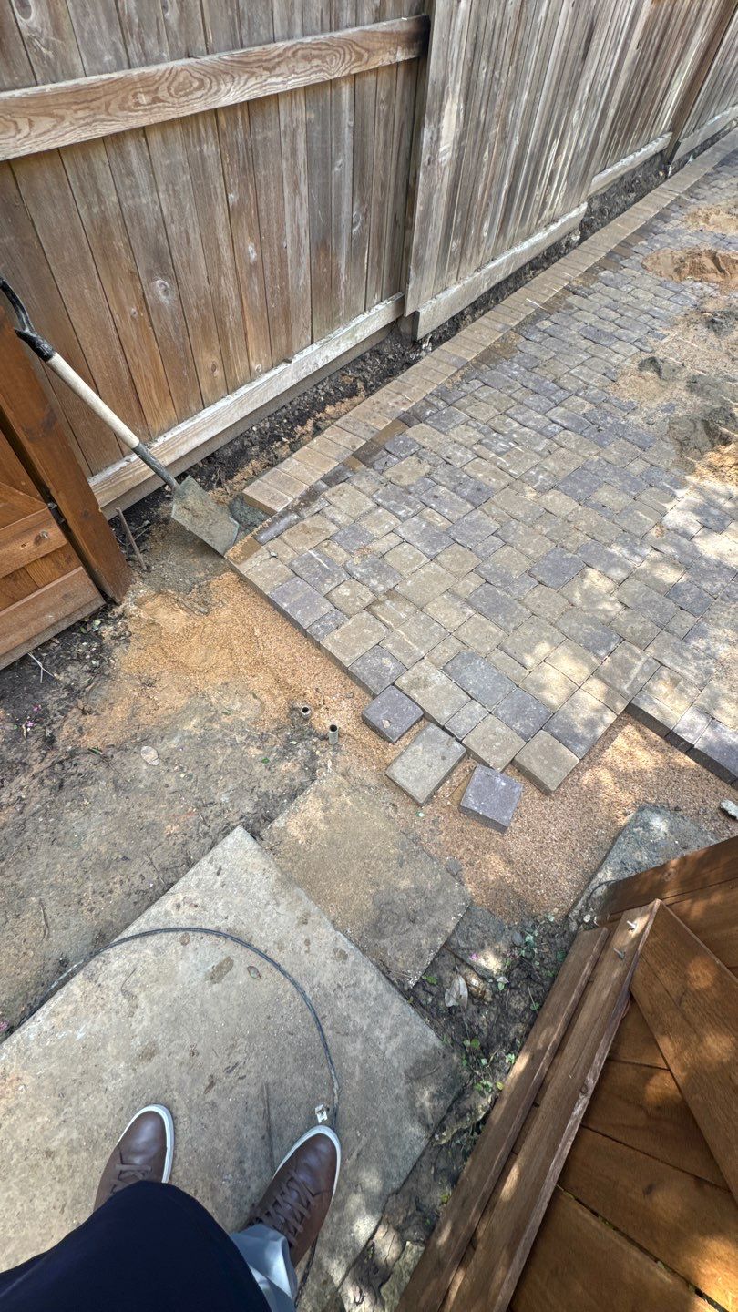 📸 Linda & Dave Showcase: Backyard & Side Yard Renovation by Texas Urban Elements