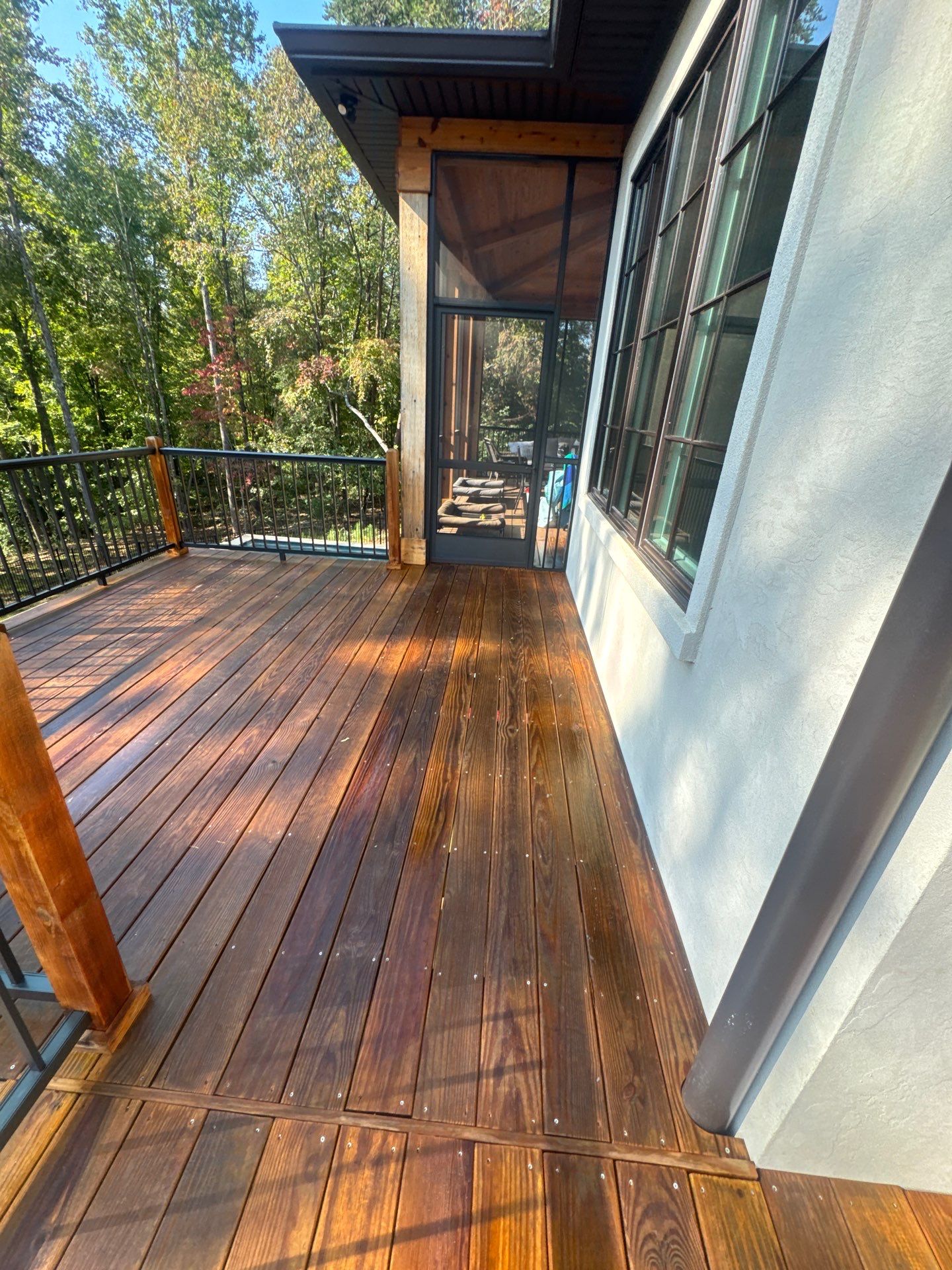 Weathered Deck using Wood Sealant and Wood Stain by DuraSeal